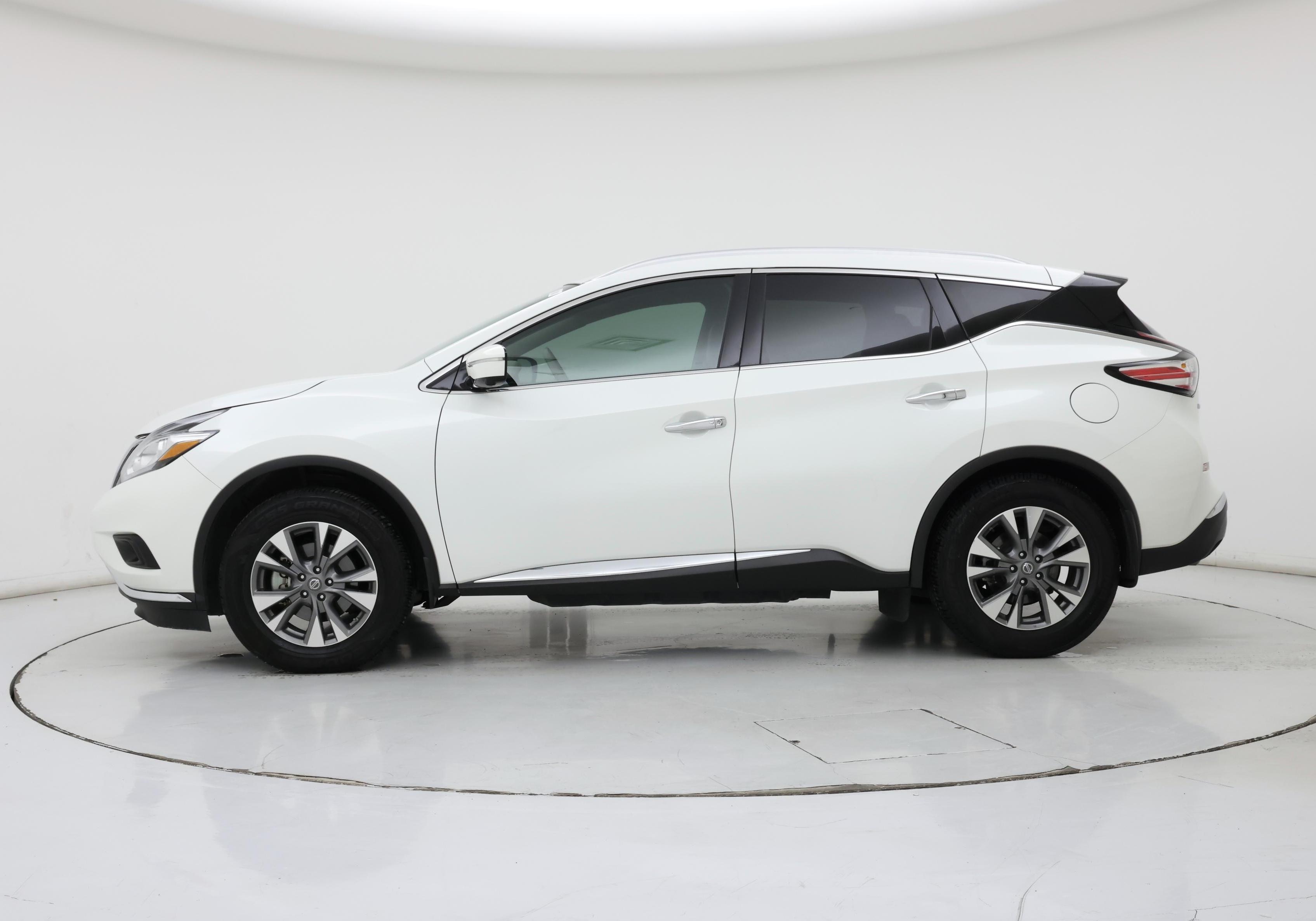 Thumbnail: 2015 Nissan Murano - 3