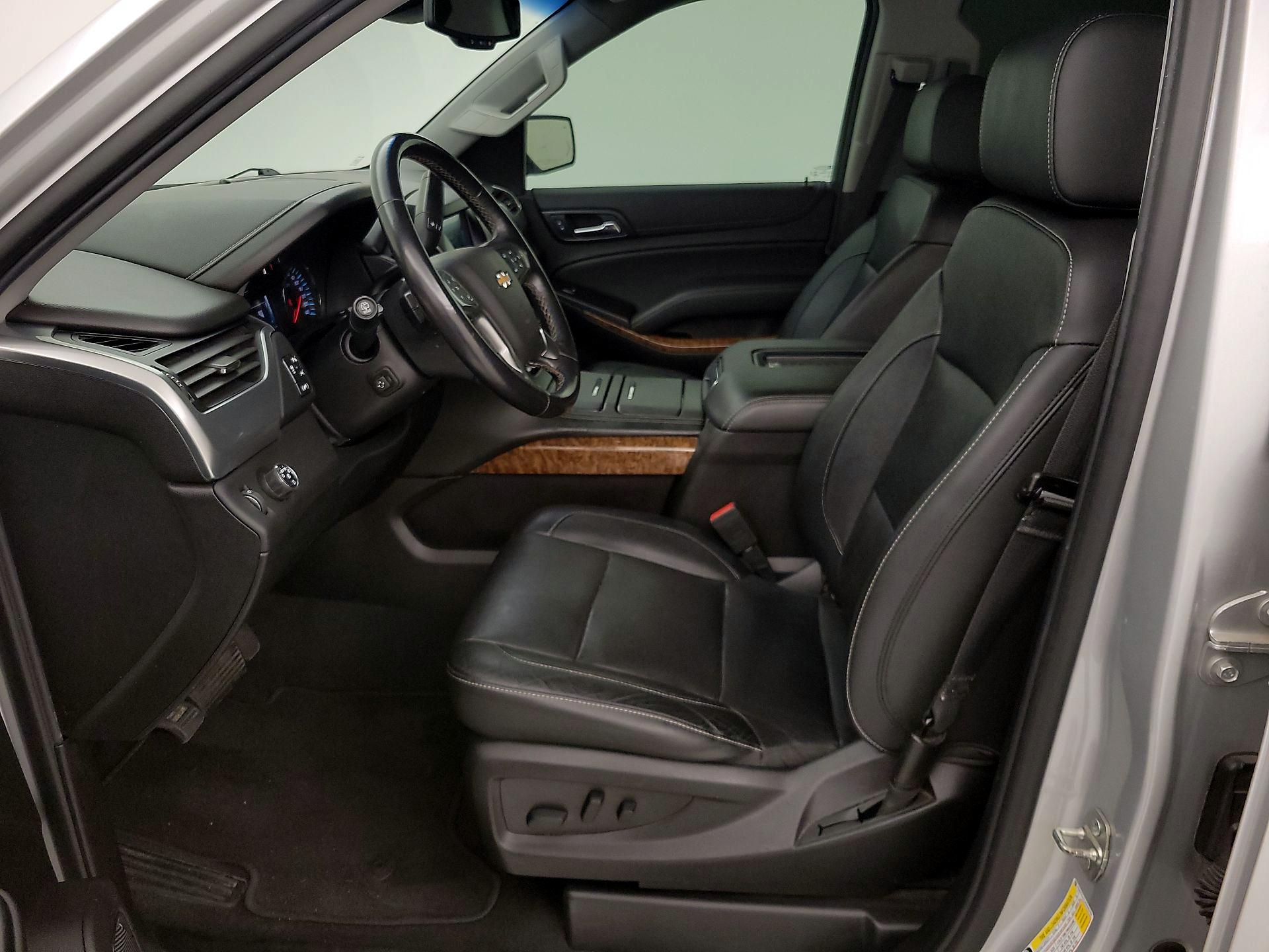 Thumbnail: 2019 Chevrolet Tahoe - 11