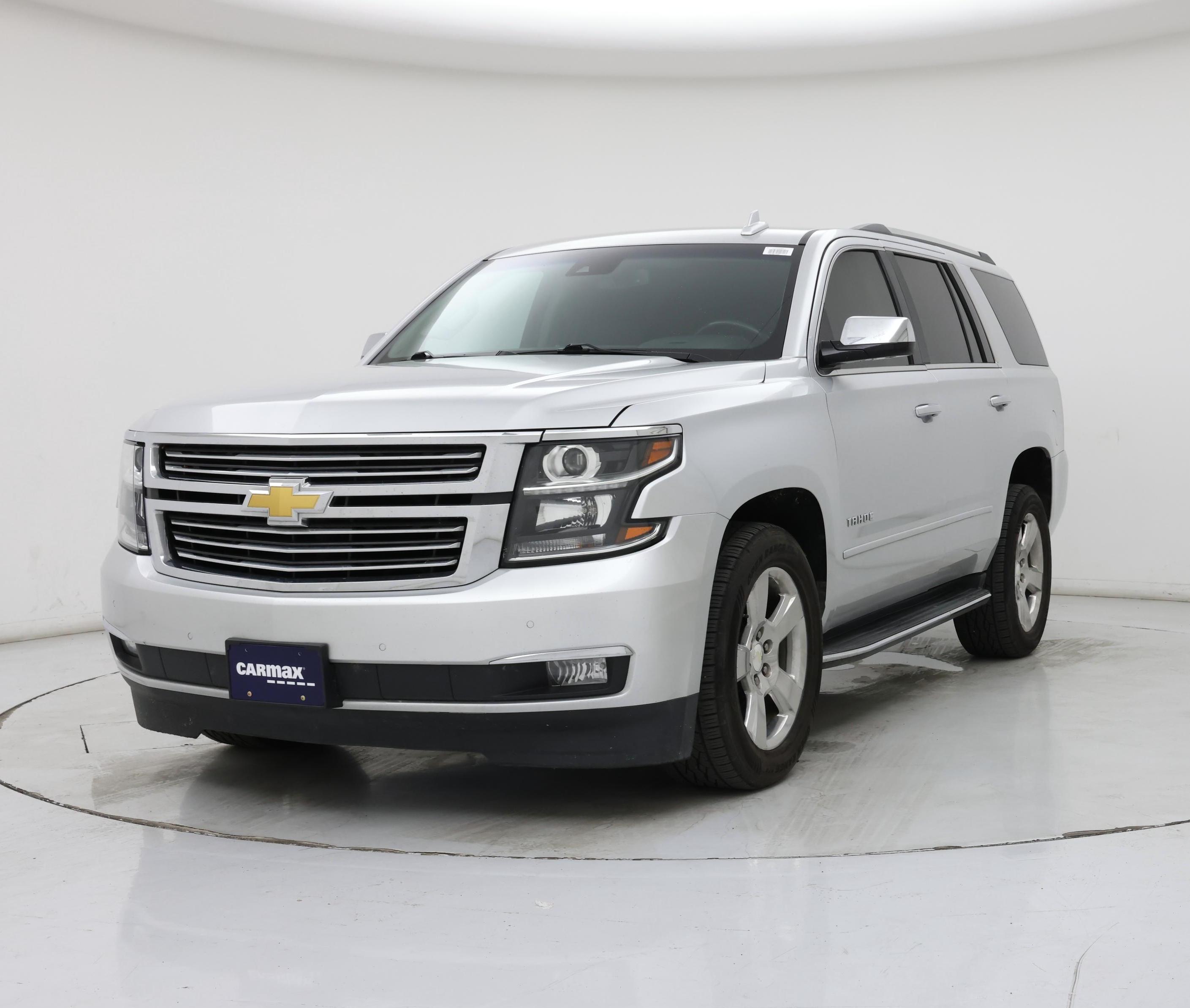 Thumbnail: 2019 Chevrolet Tahoe - 4