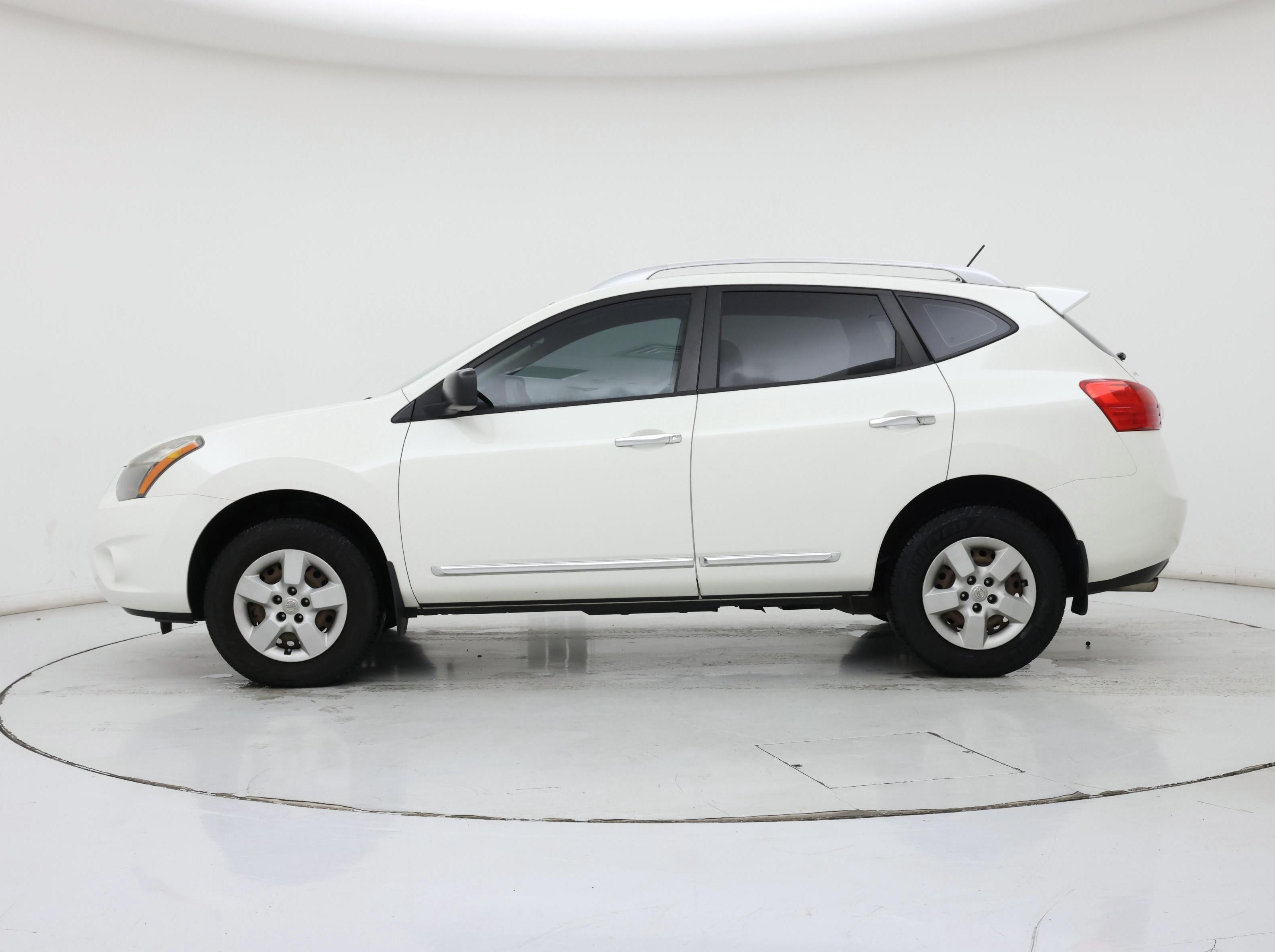 Thumbnail: 2014 Nissan Rogue - 3