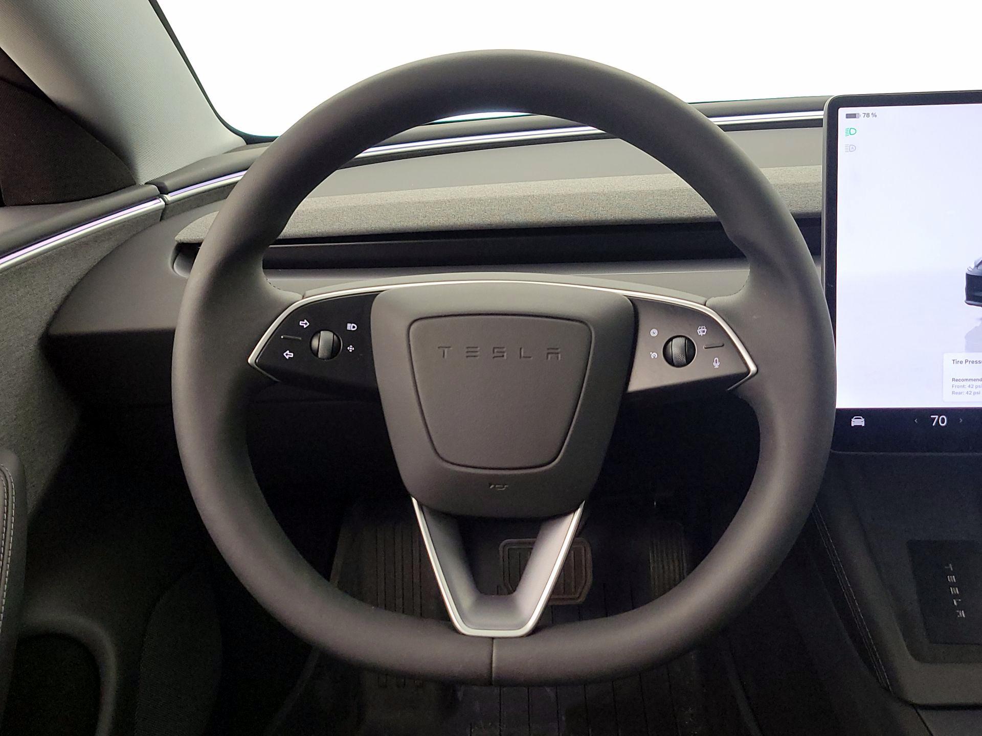 Thumbnail: 2025 Tesla Model 3 - 10