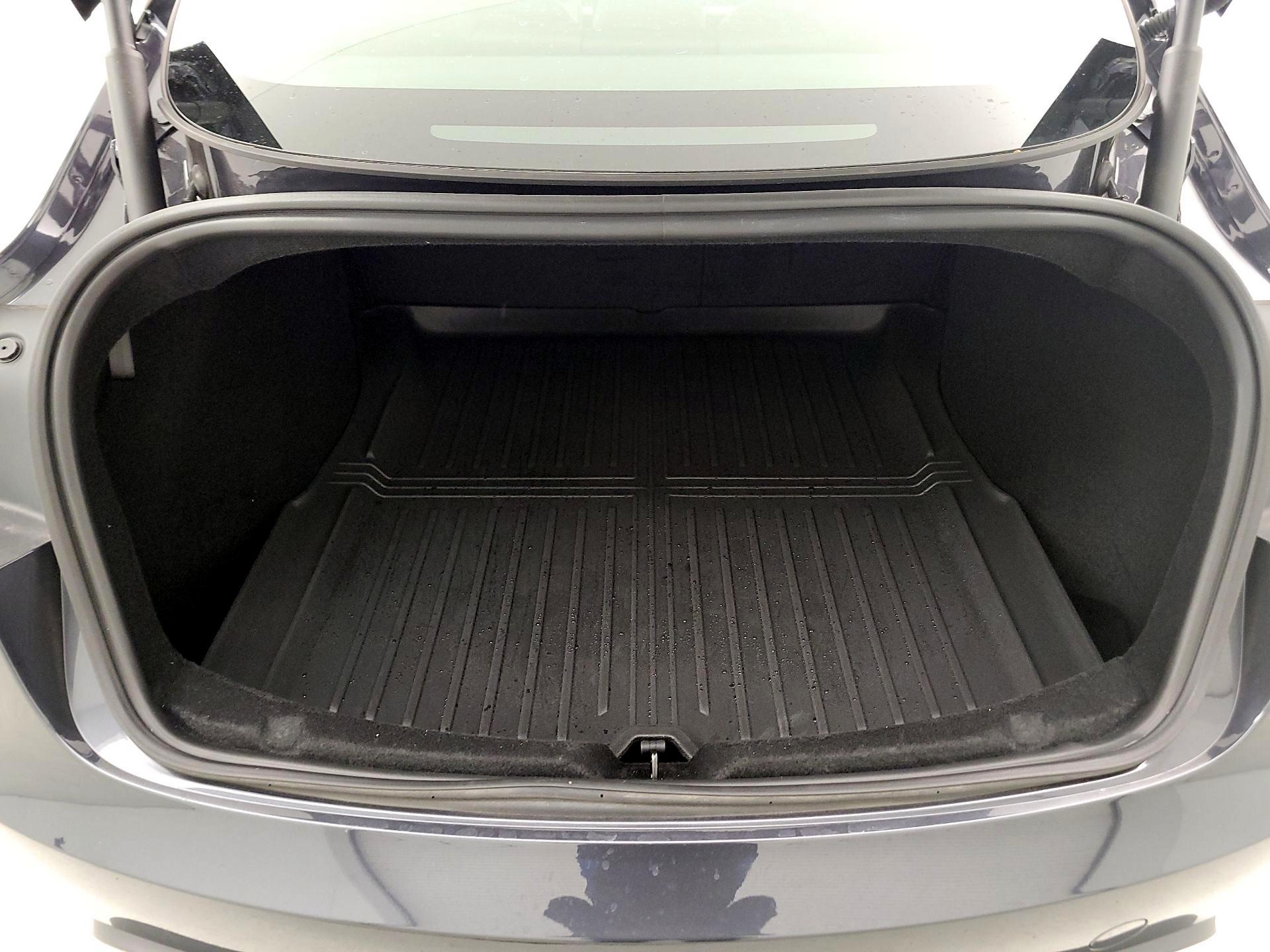 Thumbnail: 2025 Tesla Model 3 - 20