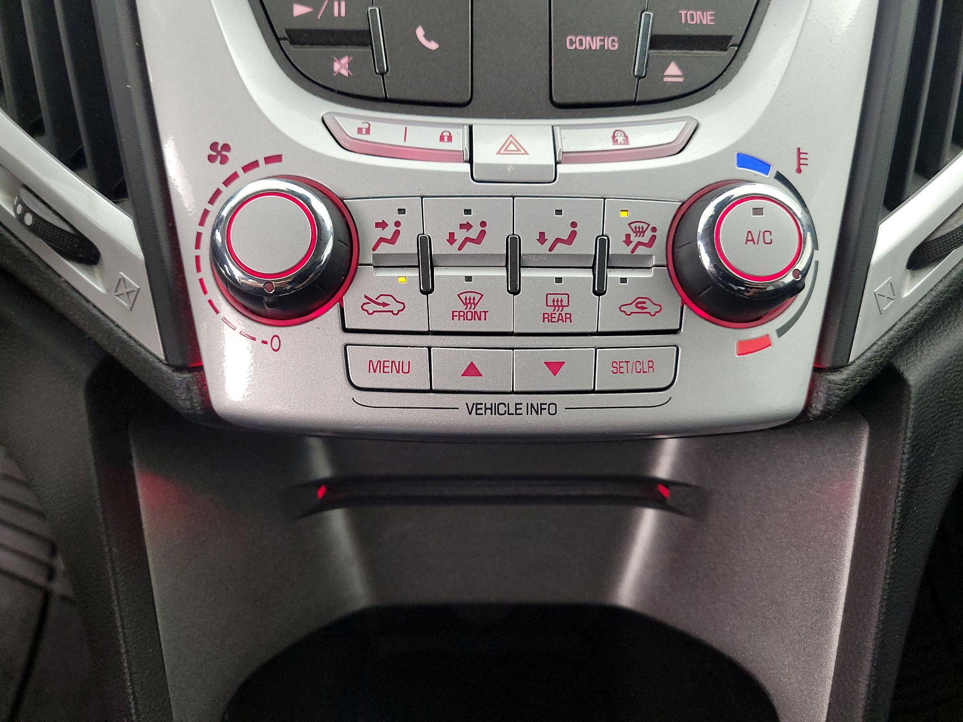 Thumbnail: 2015 GMC Terrain - 15