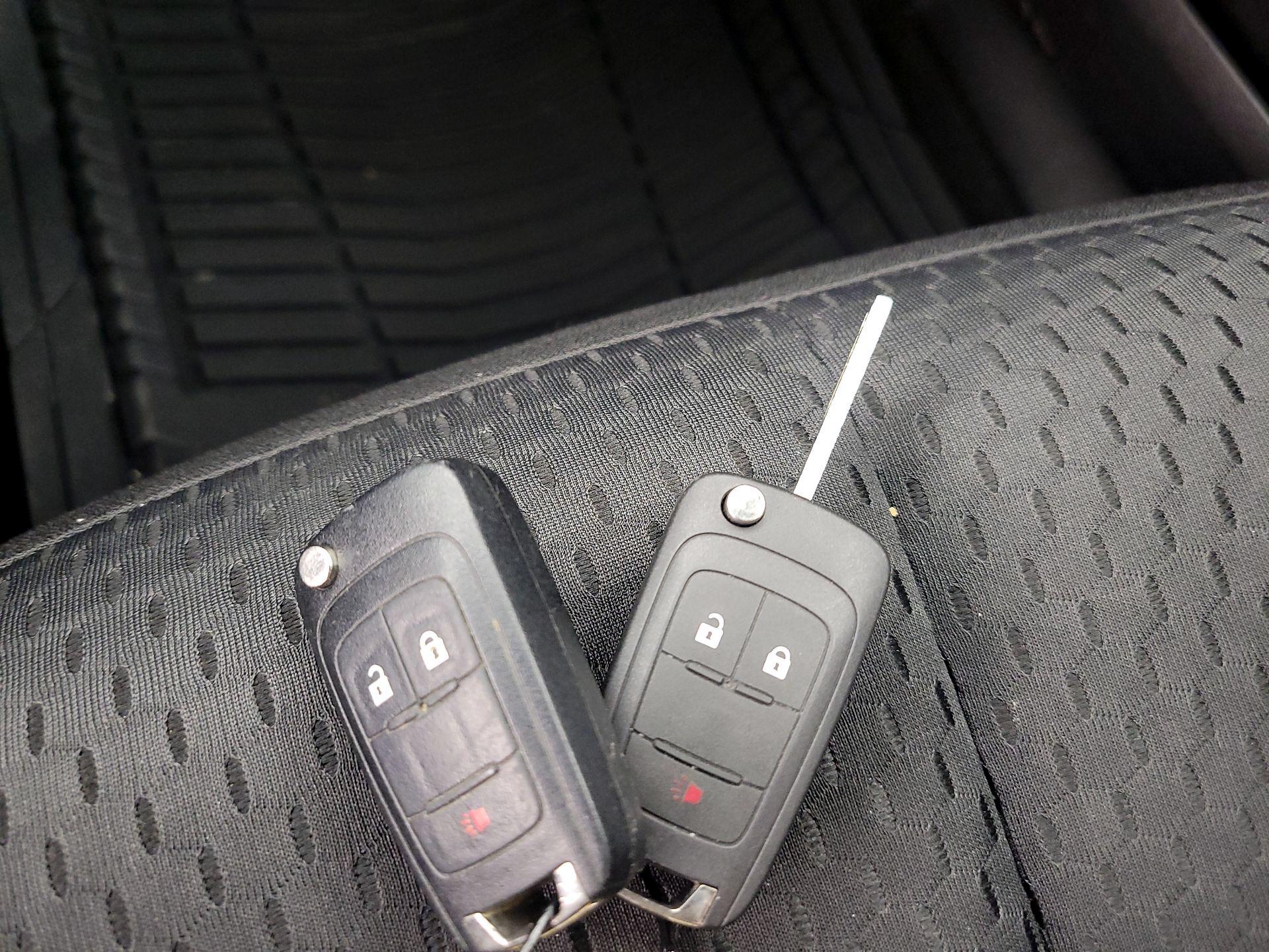 Thumbnail: 2015 GMC Terrain - 20