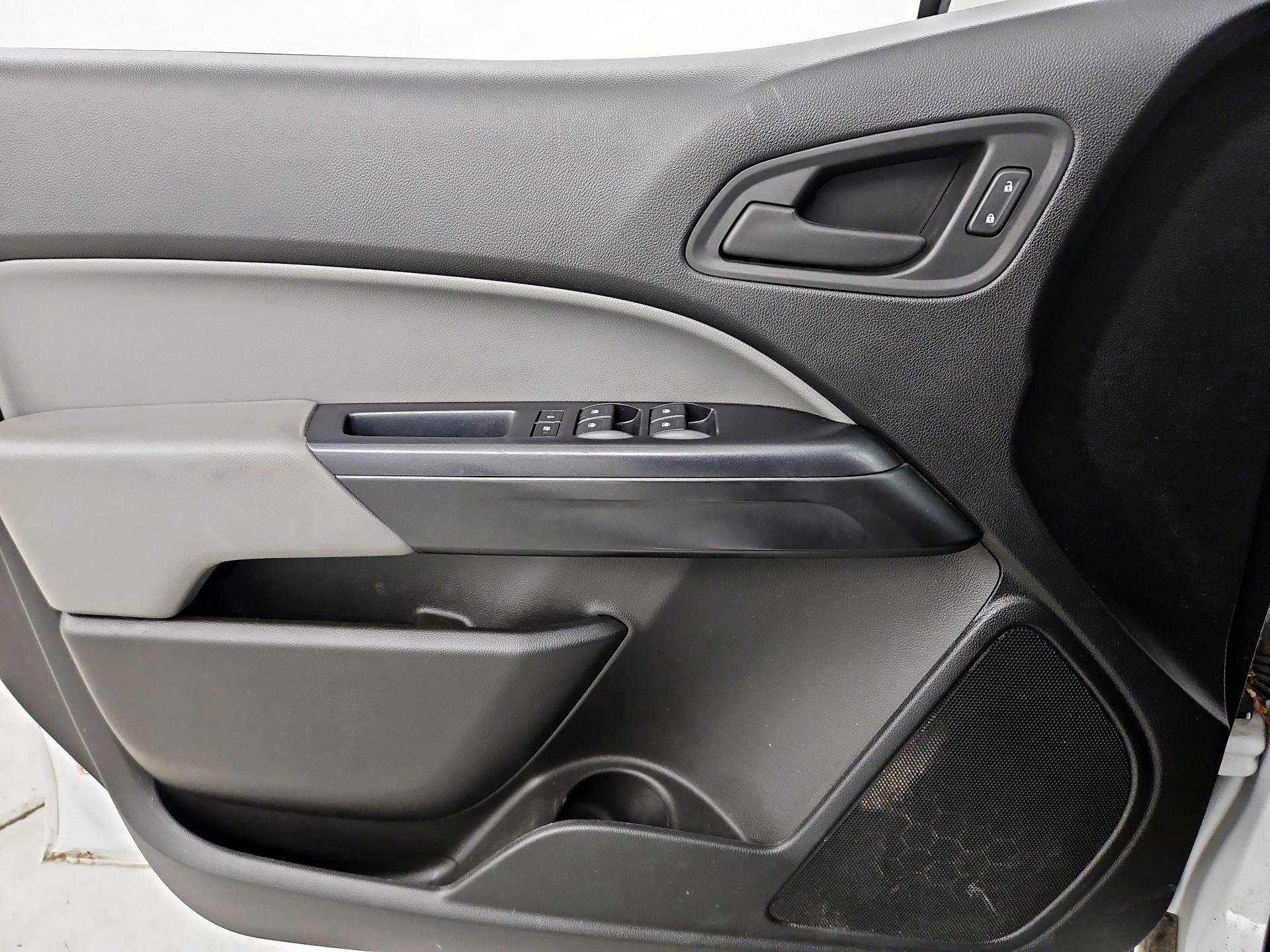 Thumbnail: 2020 Chevrolet Colorado - 12