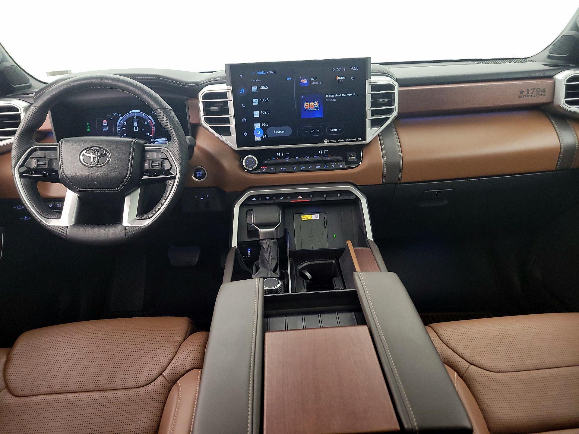 Thumbnail: 2024 Toyota Tundra - 9