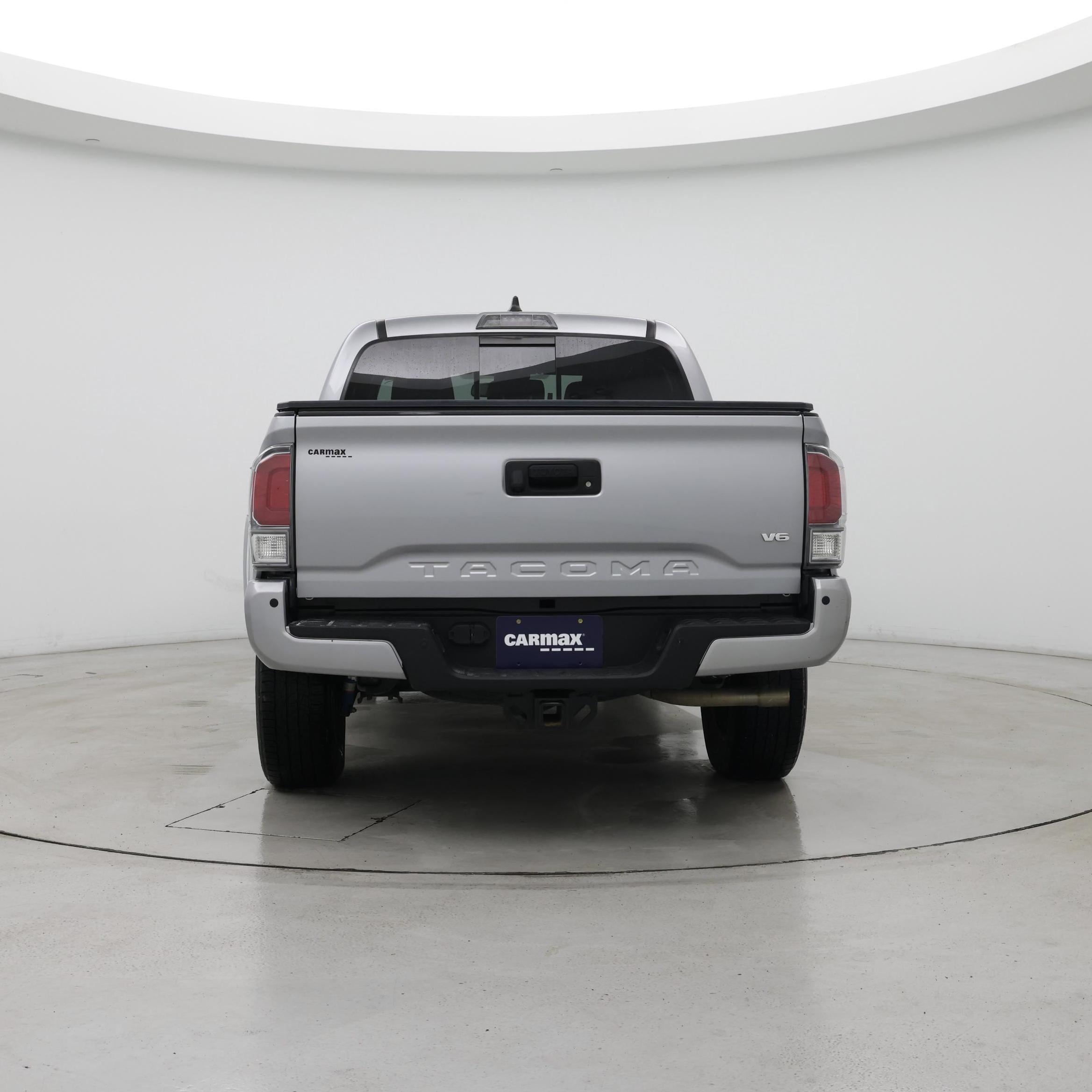 Thumbnail: 2020 Toyota Tacoma - 6