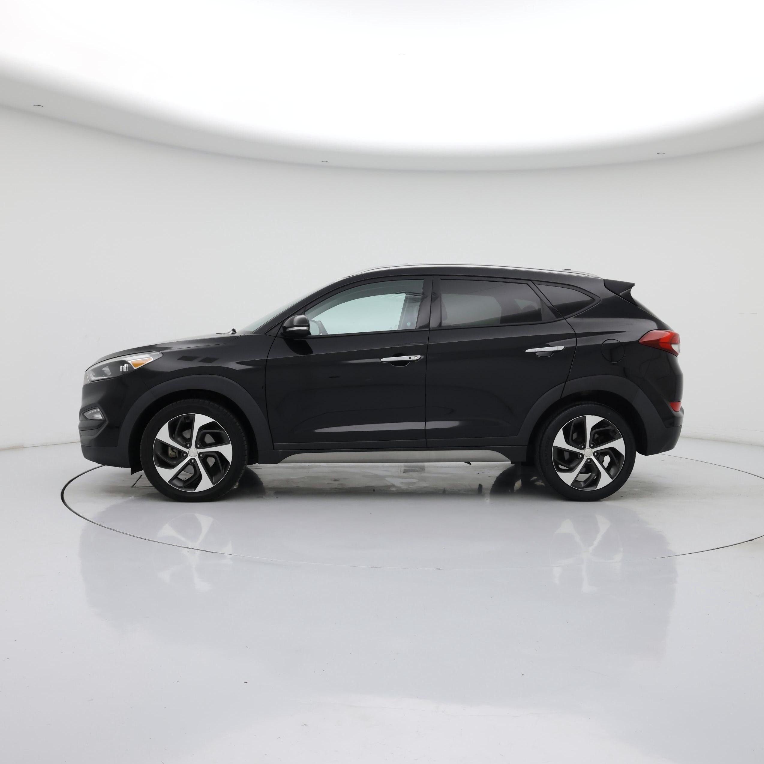 Thumbnail: 2018 Hyundai Tucson - 3