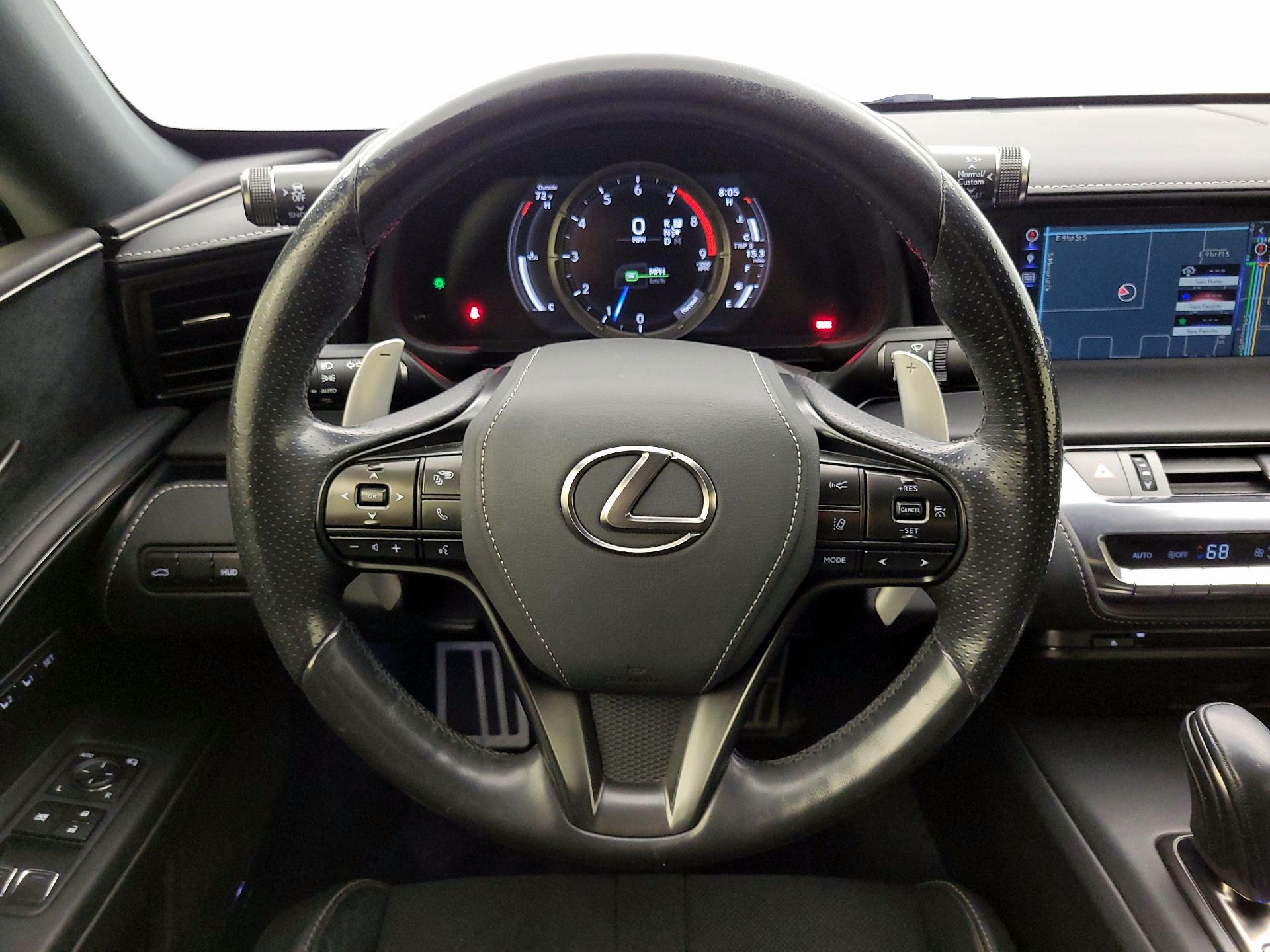 Thumbnail: 2018 Lexus LC - 10