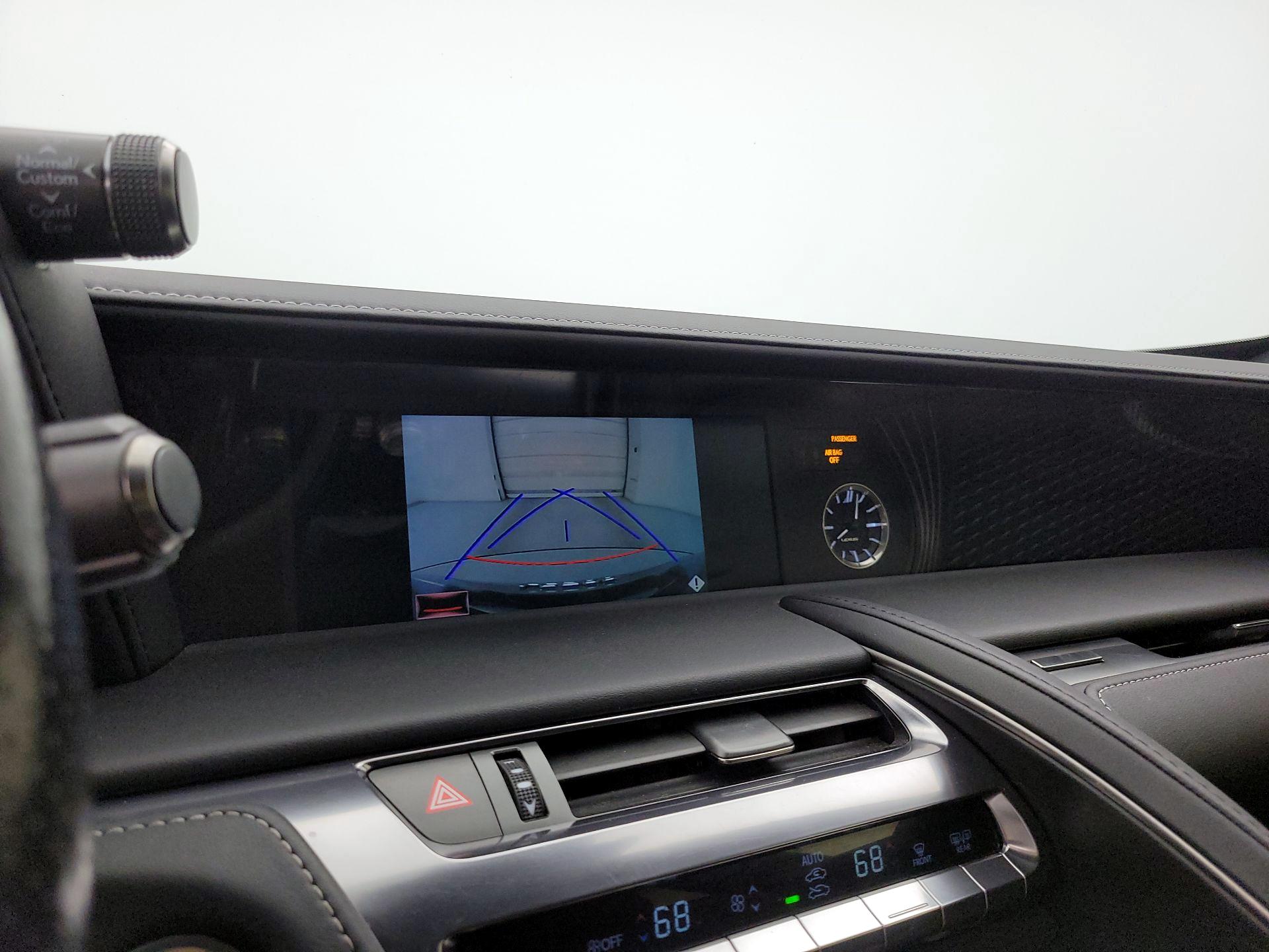 Thumbnail: 2018 Lexus LC - 15