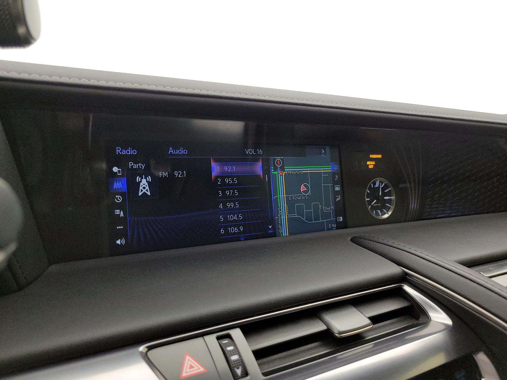 Thumbnail: 2018 Lexus LC - 16