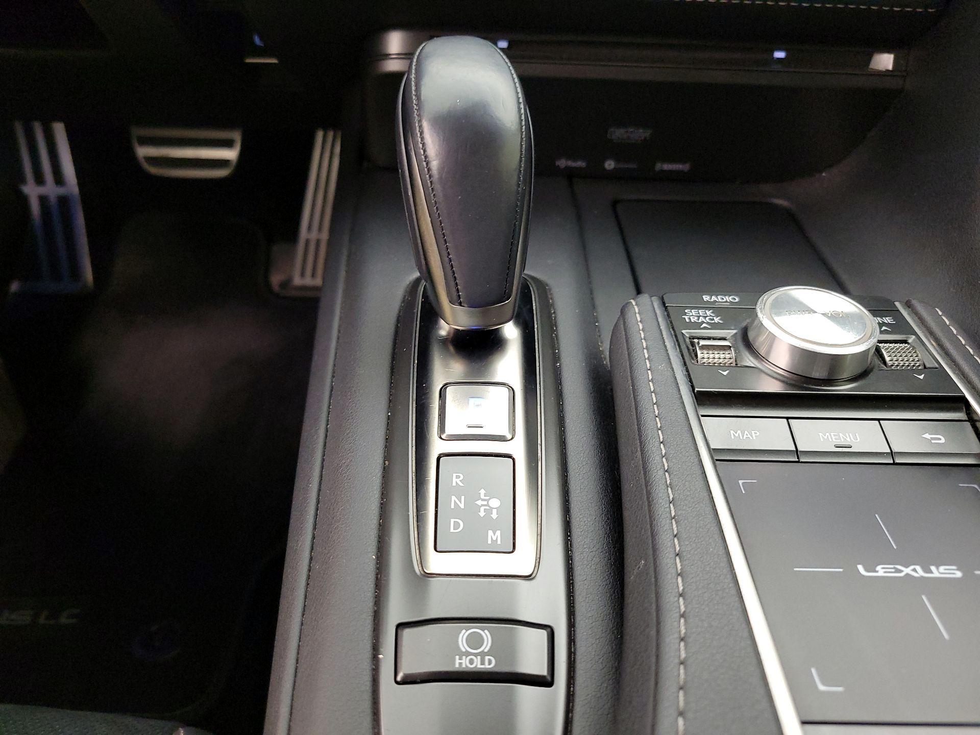 Thumbnail: 2018 Lexus LC - 18