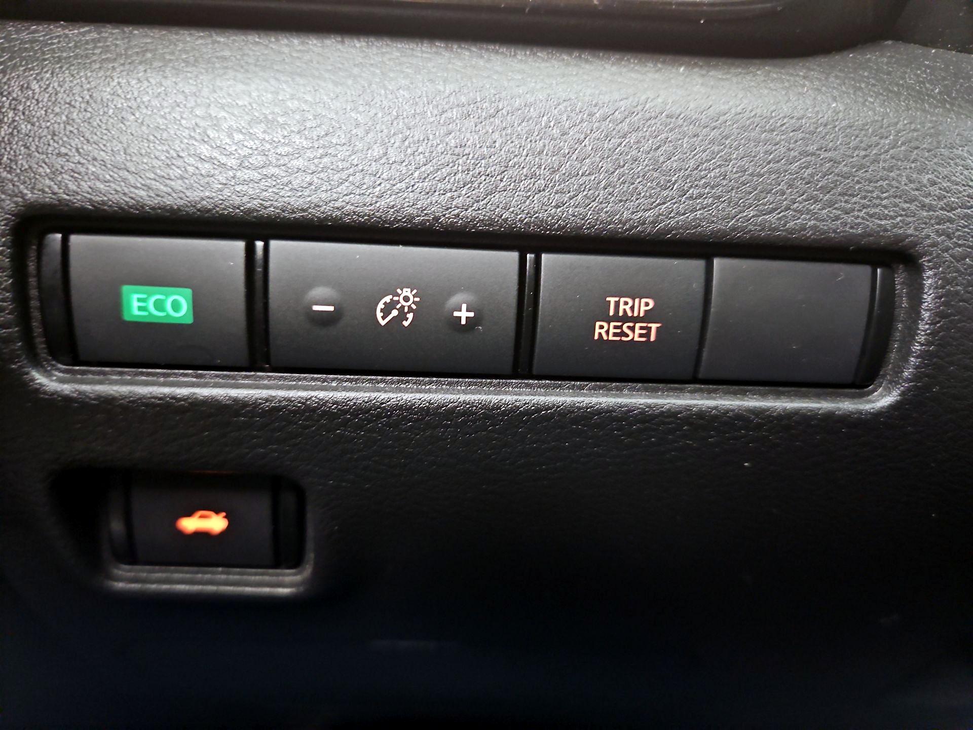 Thumbnail: 2021 Nissan Sentra - 13