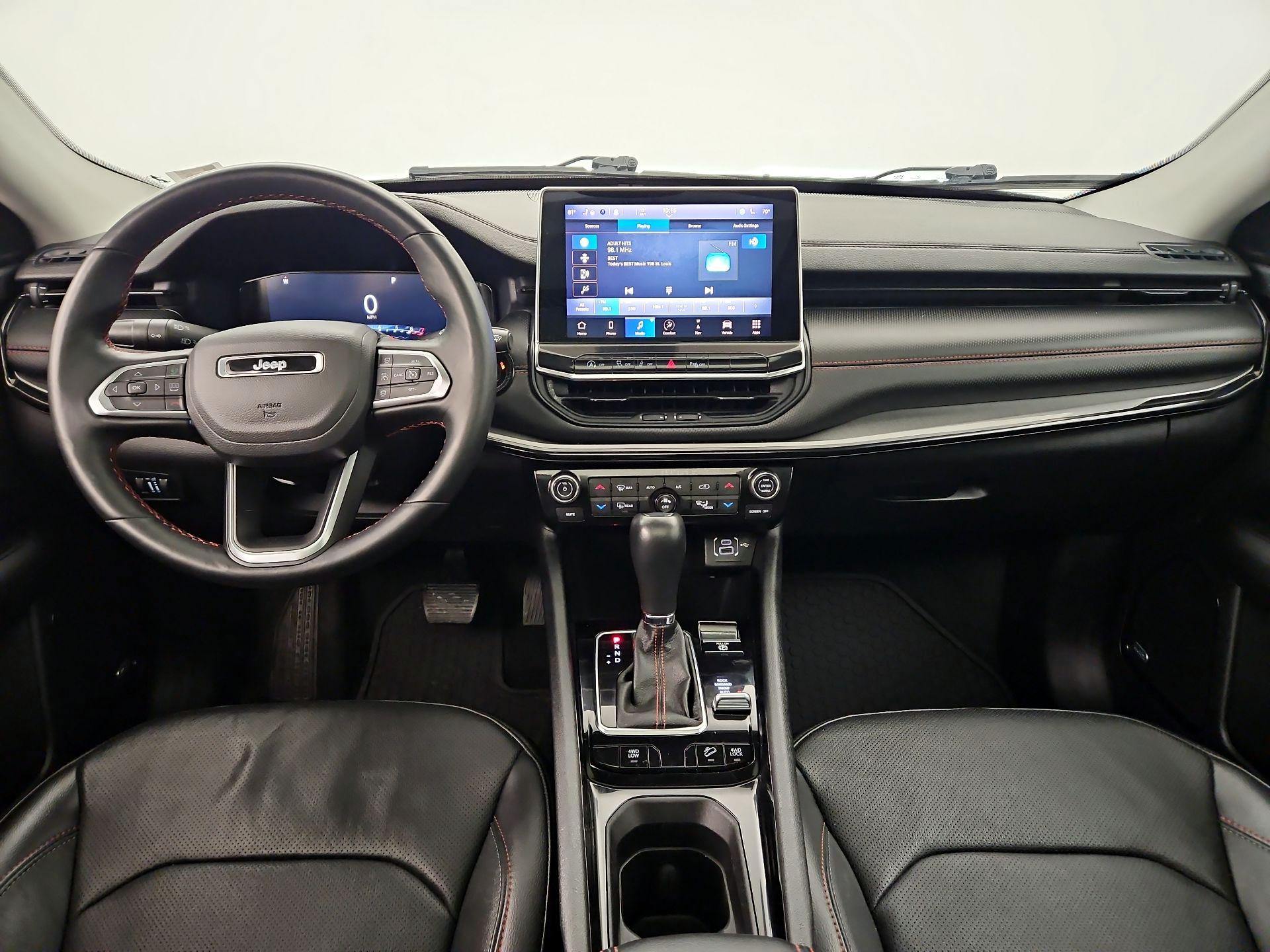 Thumbnail: 2022 Jeep Compass - 9