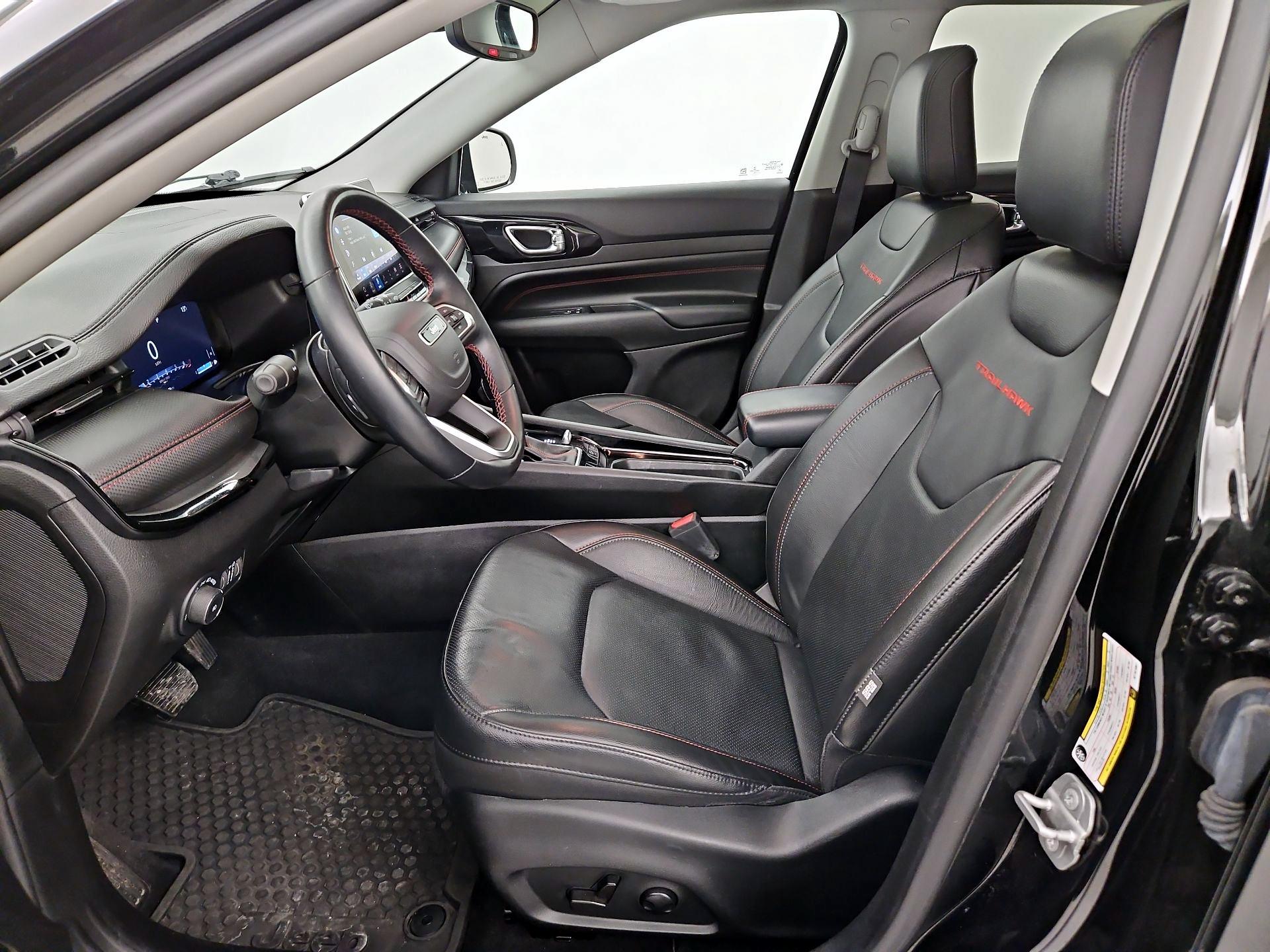 Thumbnail: 2022 Jeep Compass - 11