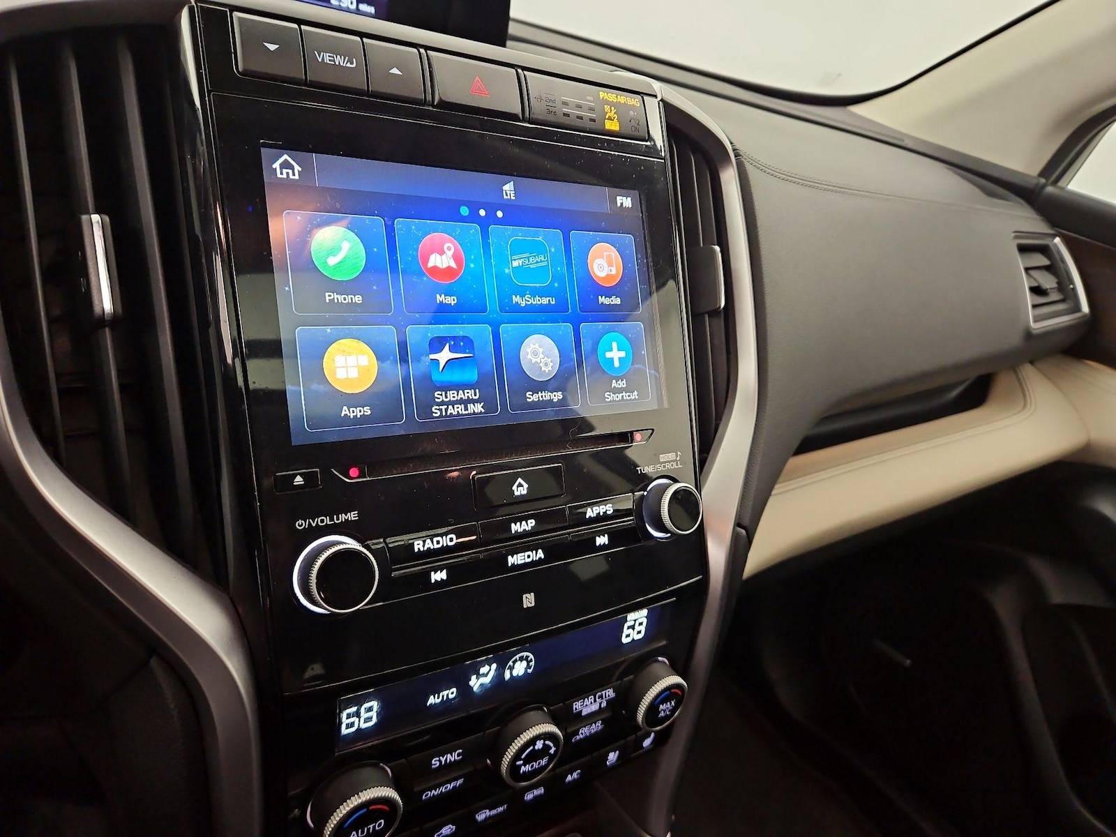 2022 Subaru Ascent Touring - Photo 16