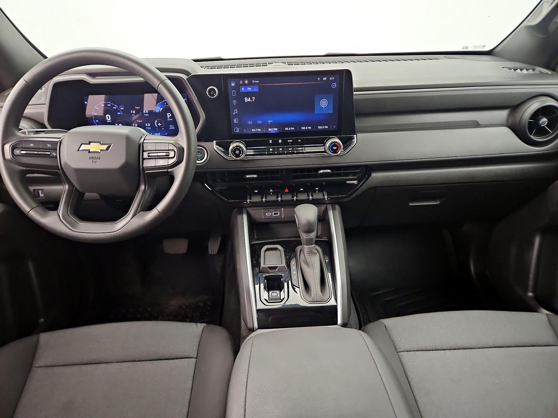 Thumbnail: 2024 Chevrolet Colorado - 9