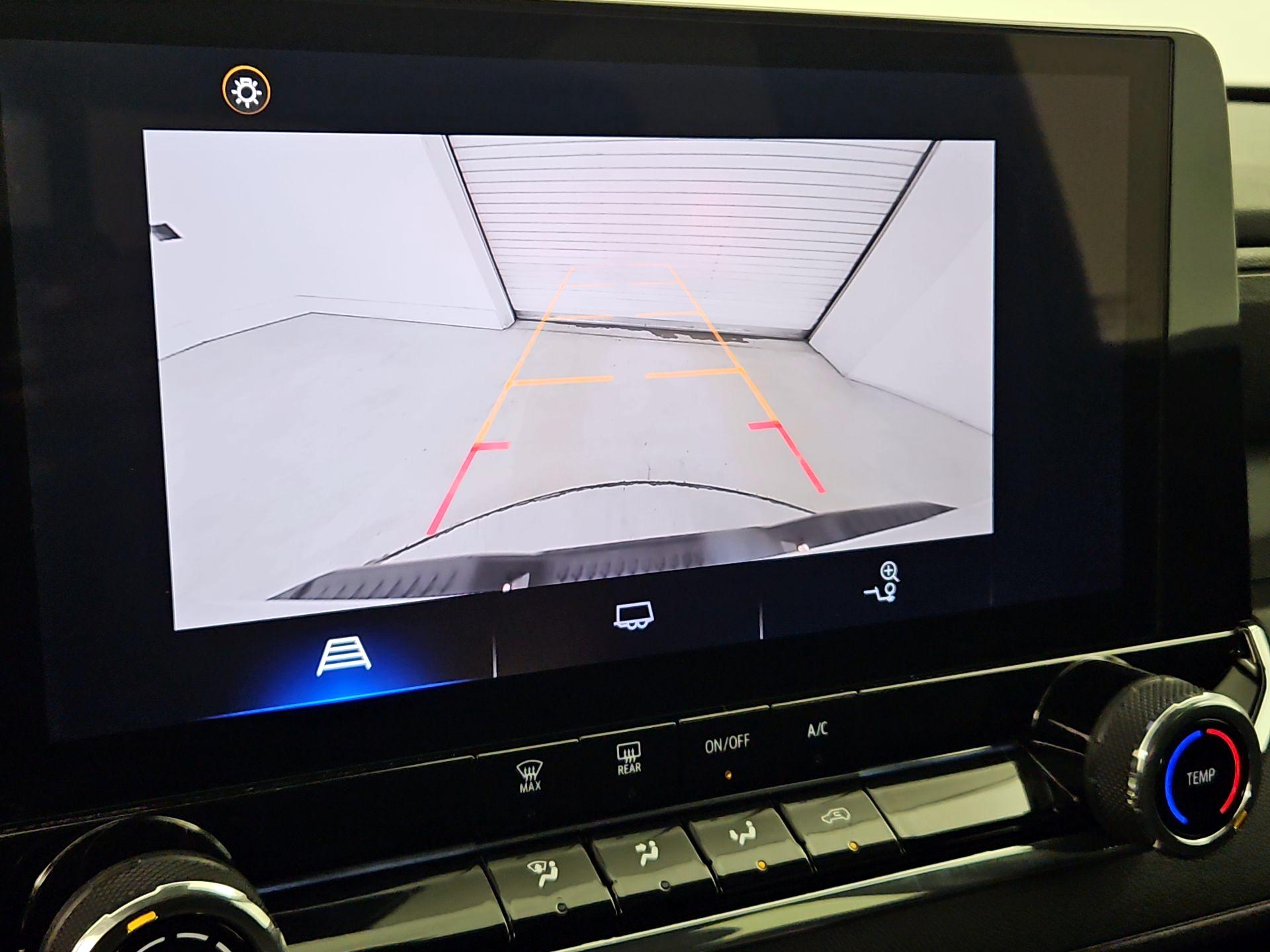 Thumbnail: 2024 Chevrolet Colorado - 15