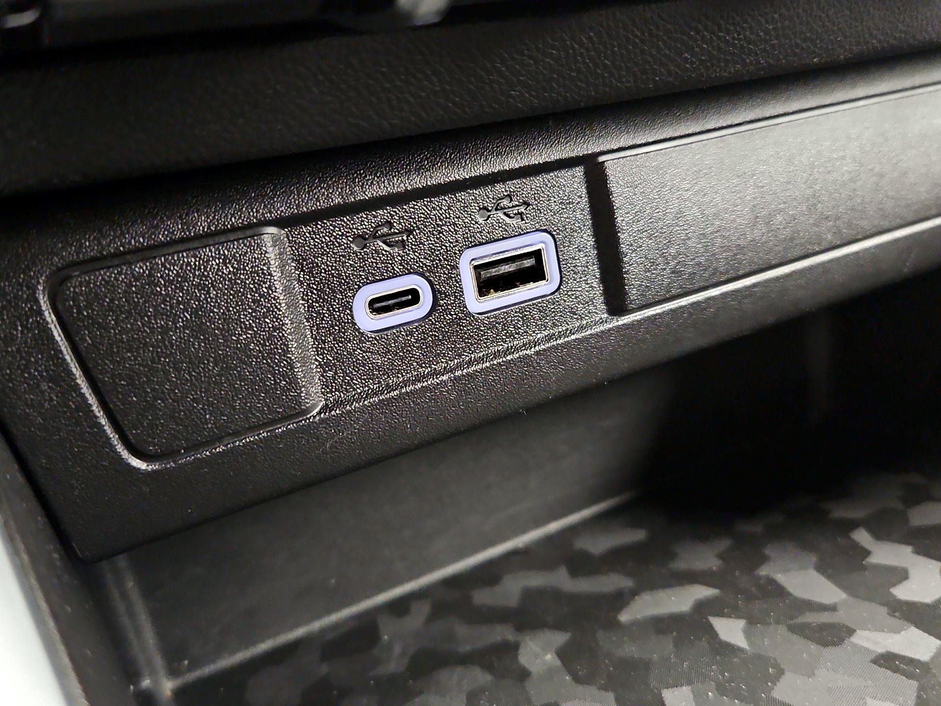 Thumbnail: 2024 Chevrolet Colorado - 19