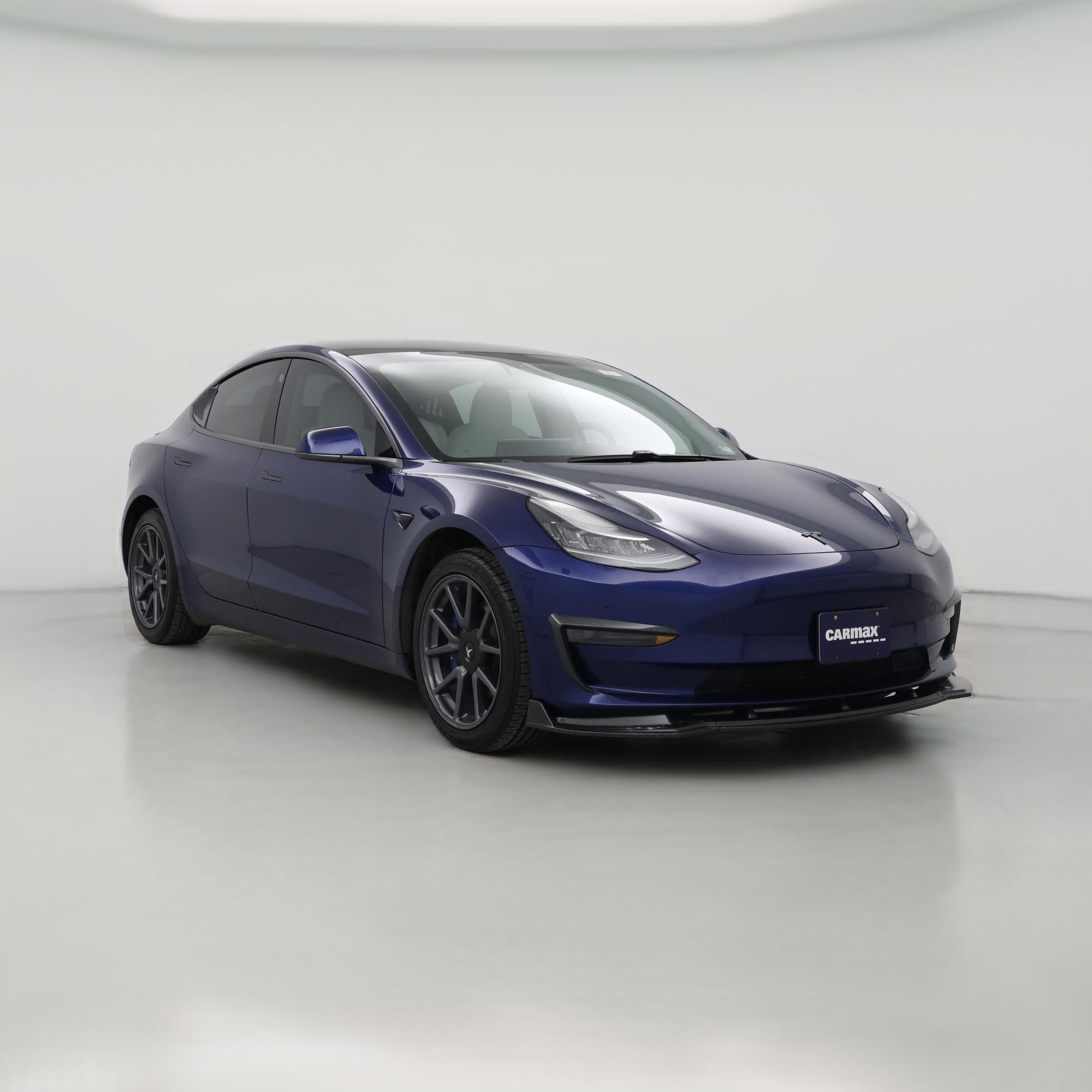 Thumbnail: 2020 Tesla Model 3 - 1