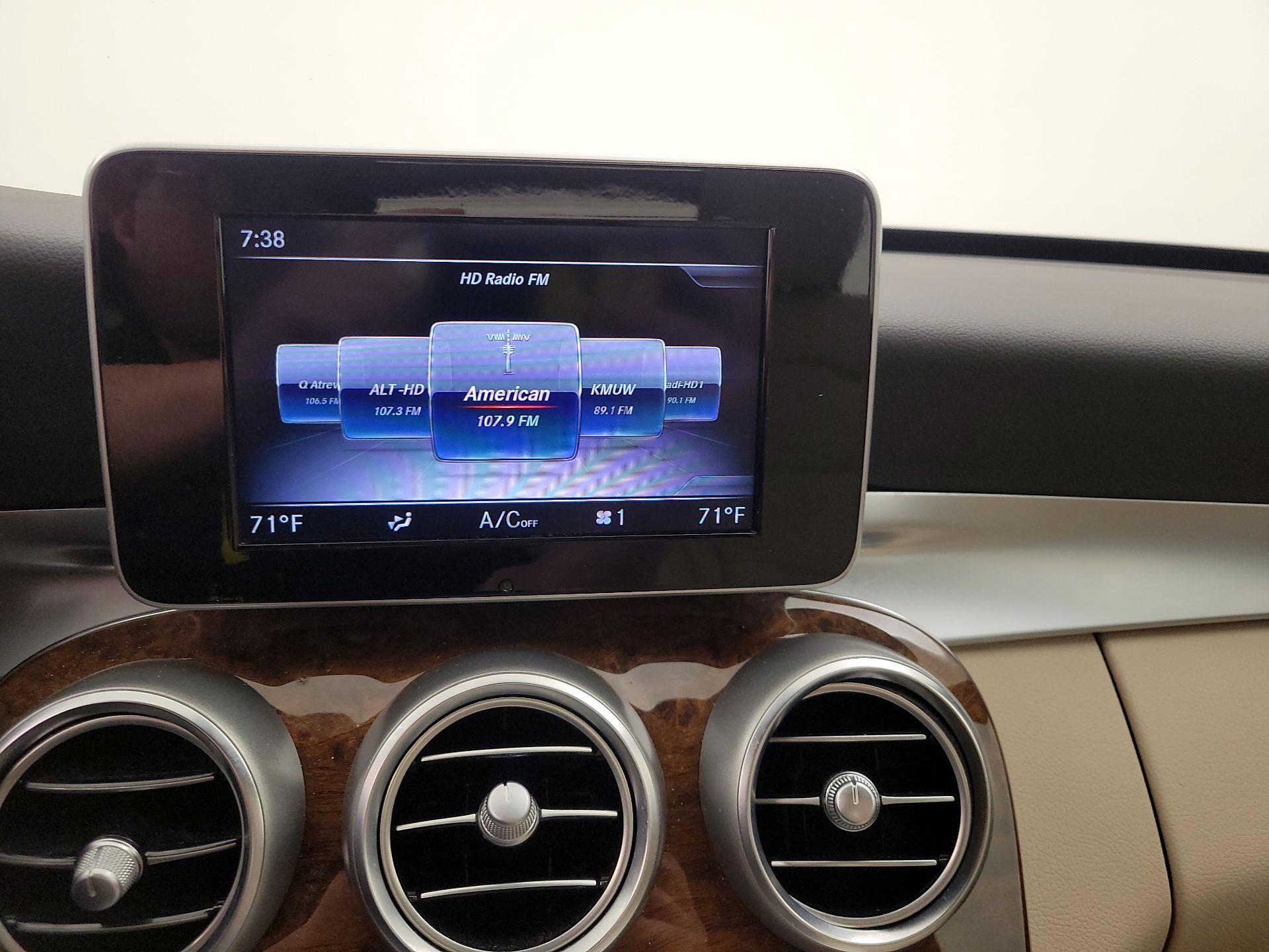 Thumbnail: 2018 Mercedes-Benz C-Class - 15