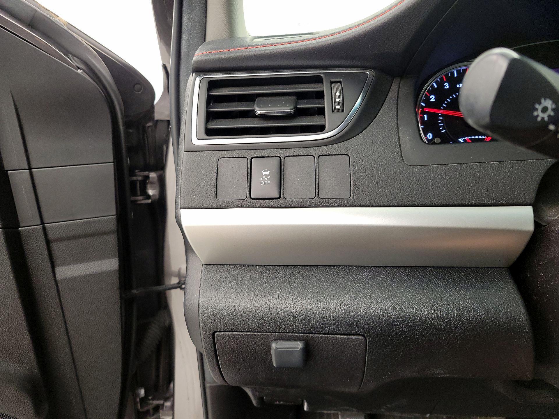 Thumbnail: 2017 Toyota Camry - 13