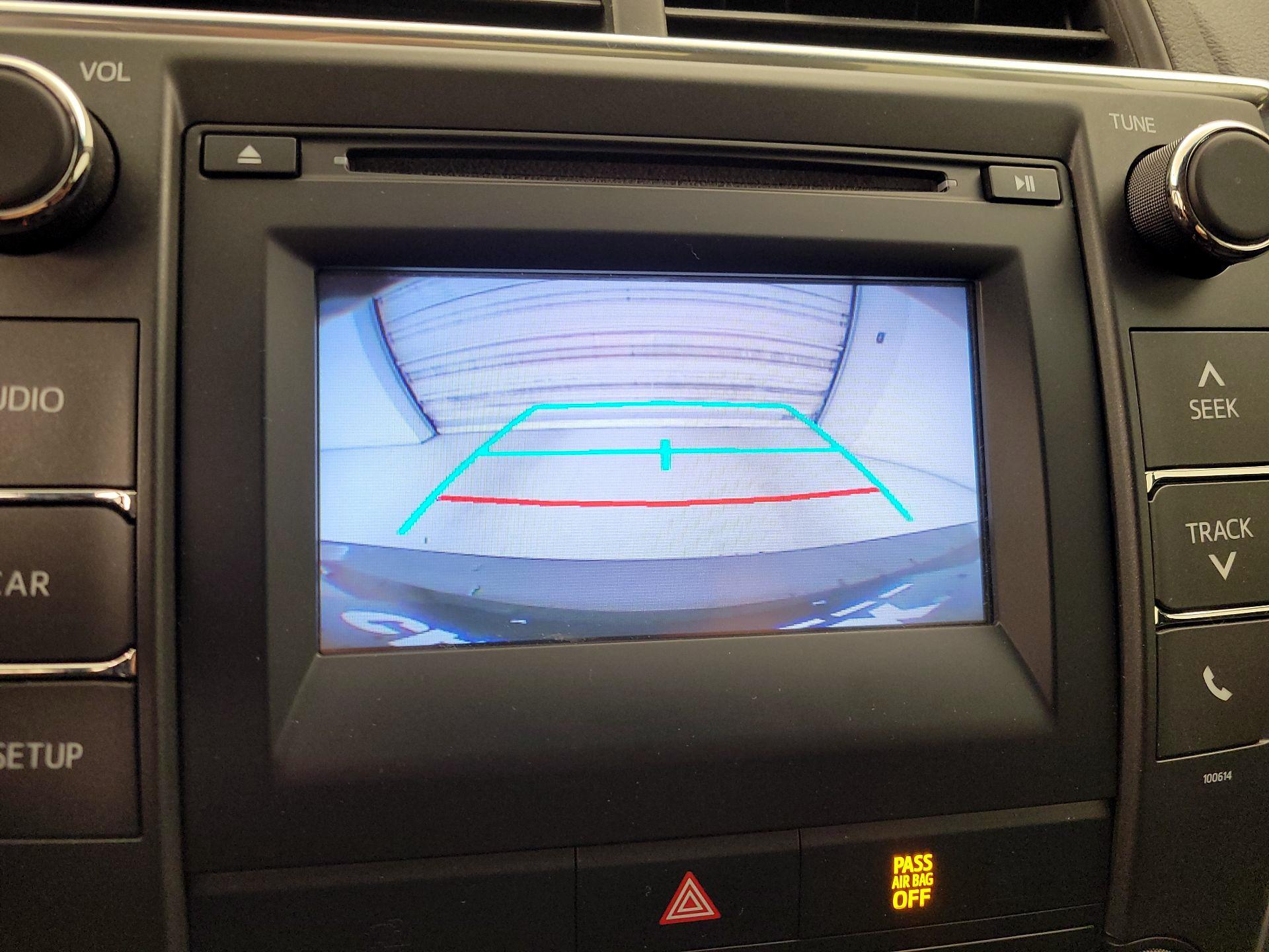 Thumbnail: 2017 Toyota Camry - 14