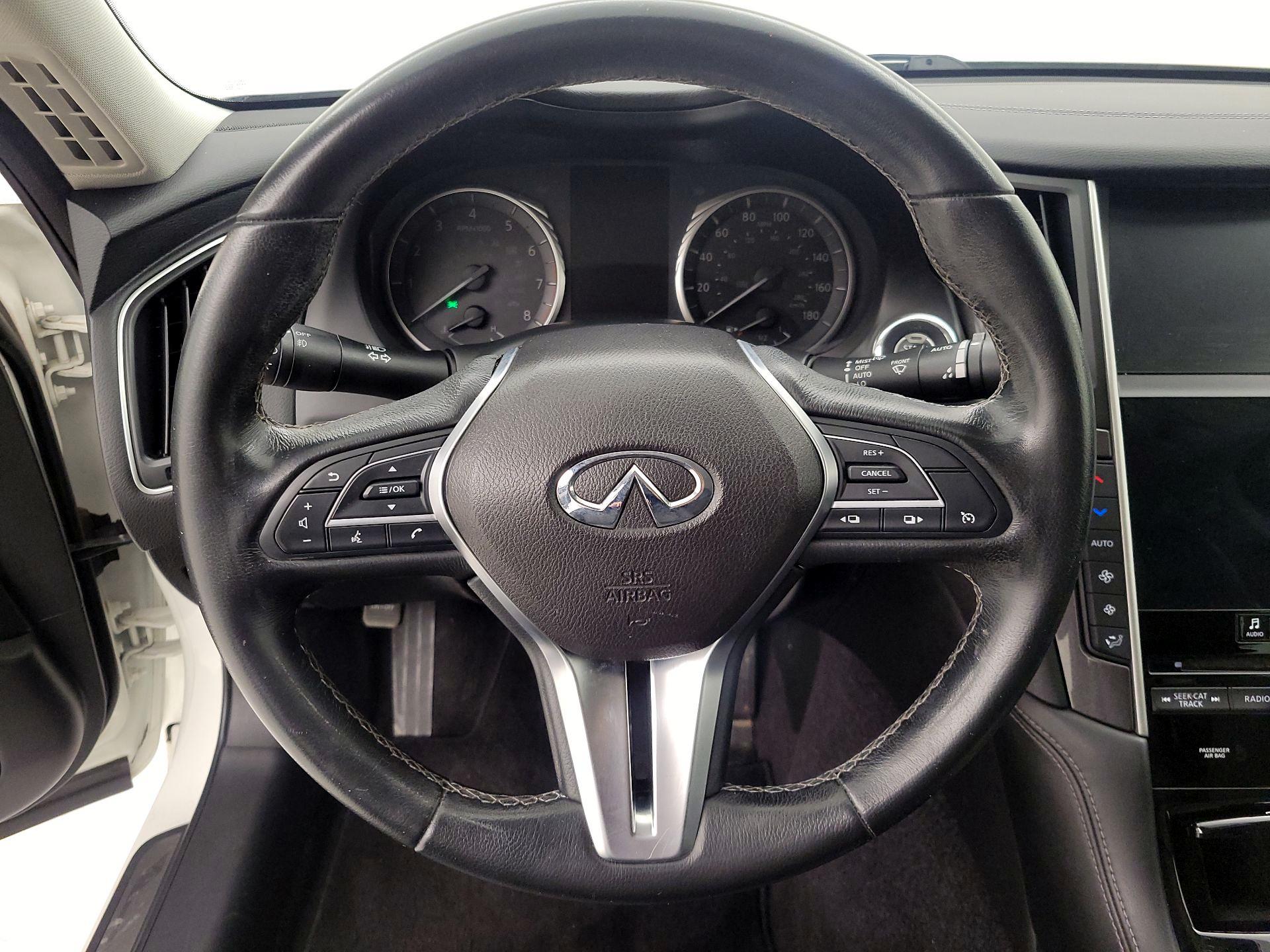 Thumbnail: 2019 INFINITI Q50 - 10