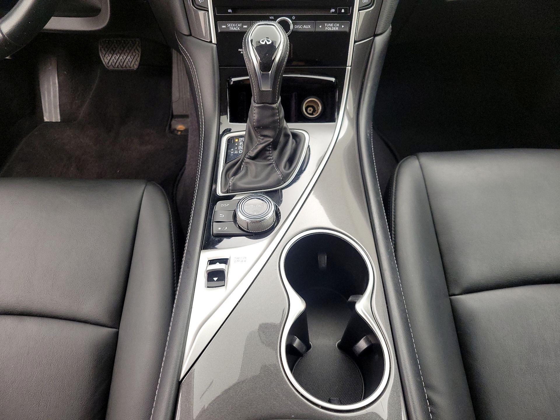 Thumbnail: 2019 INFINITI Q50 - 17