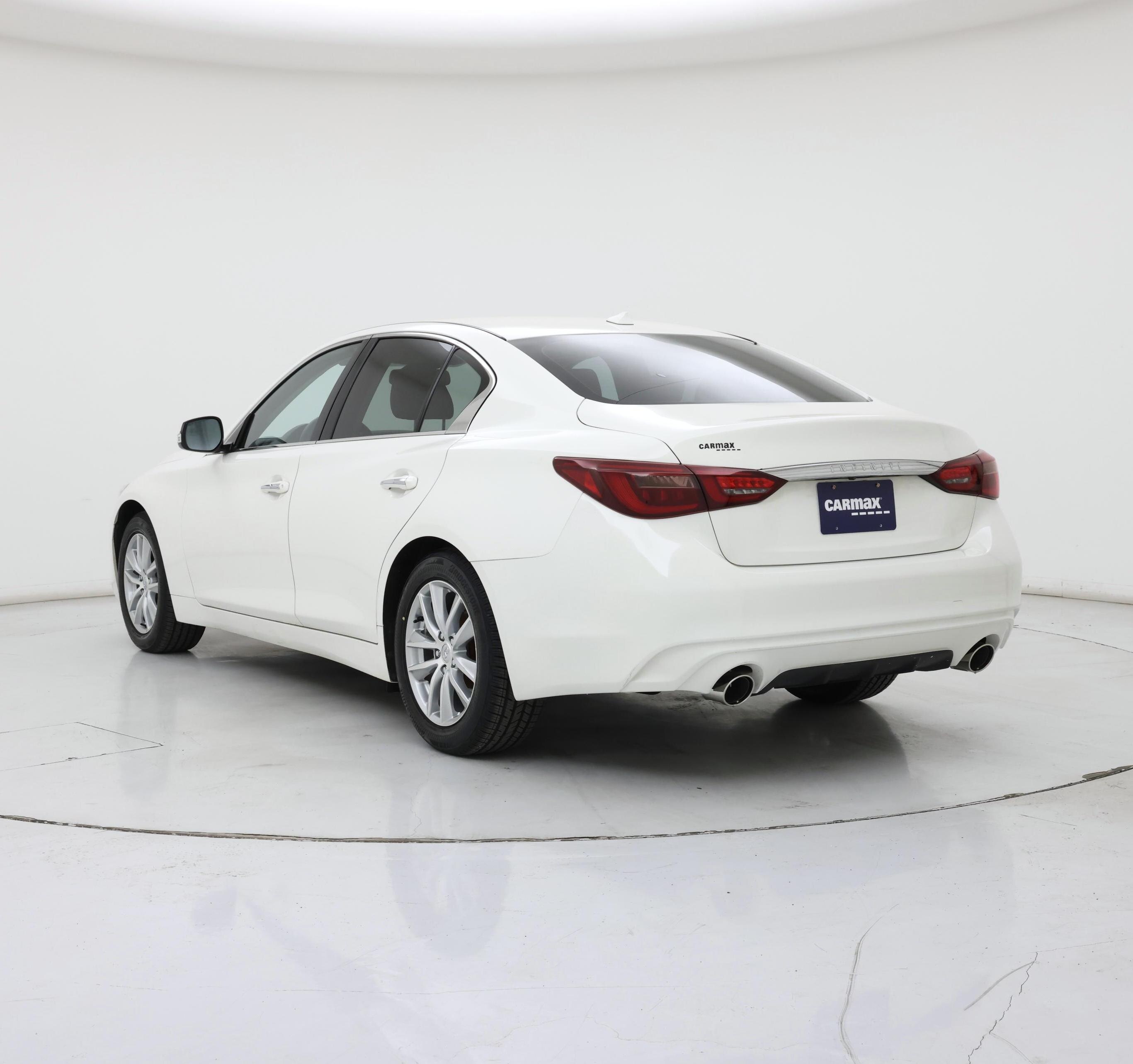 Thumbnail: 2019 INFINITI Q50 - 2