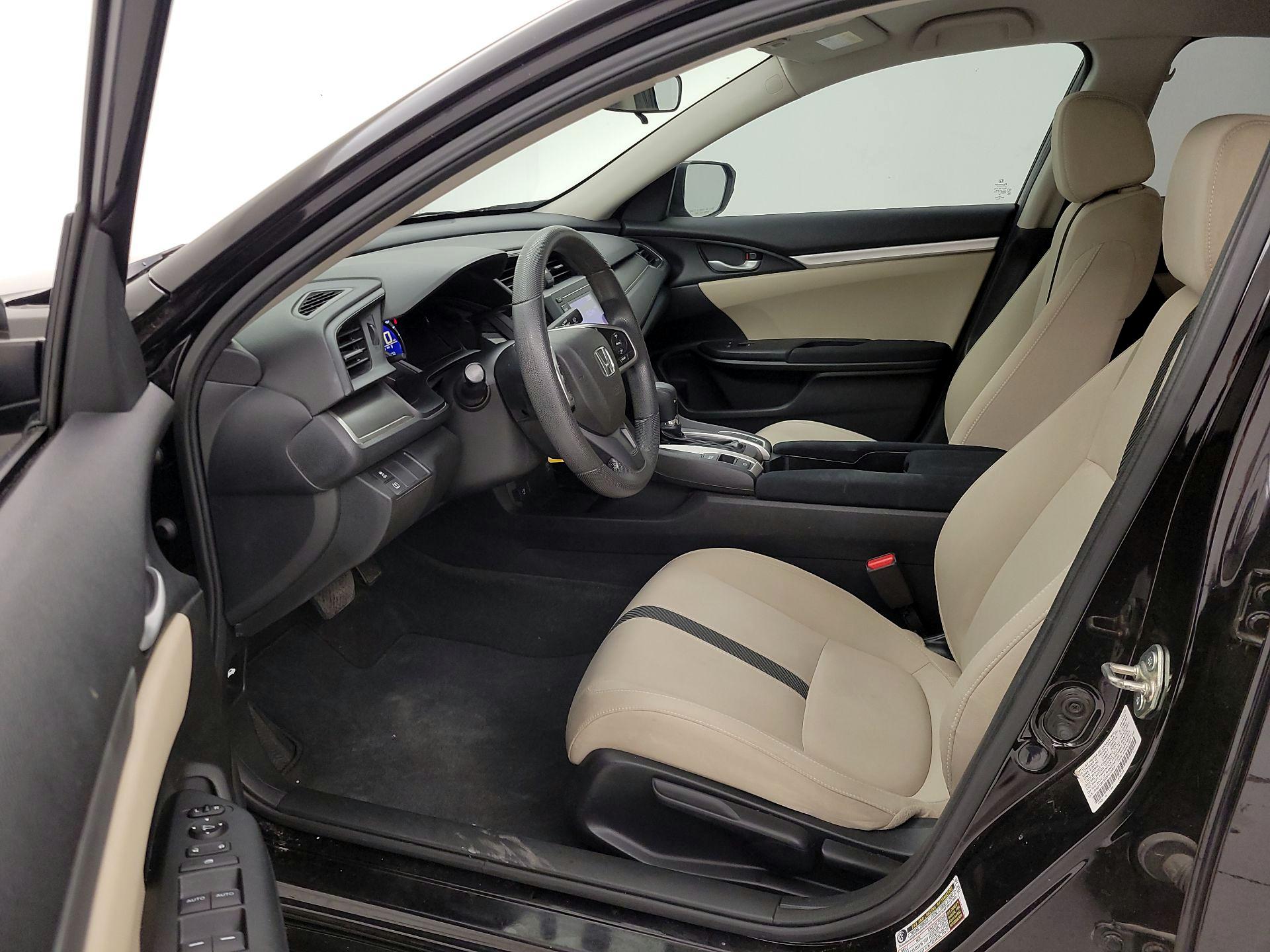 Thumbnail: 2016 Honda Civic - 11