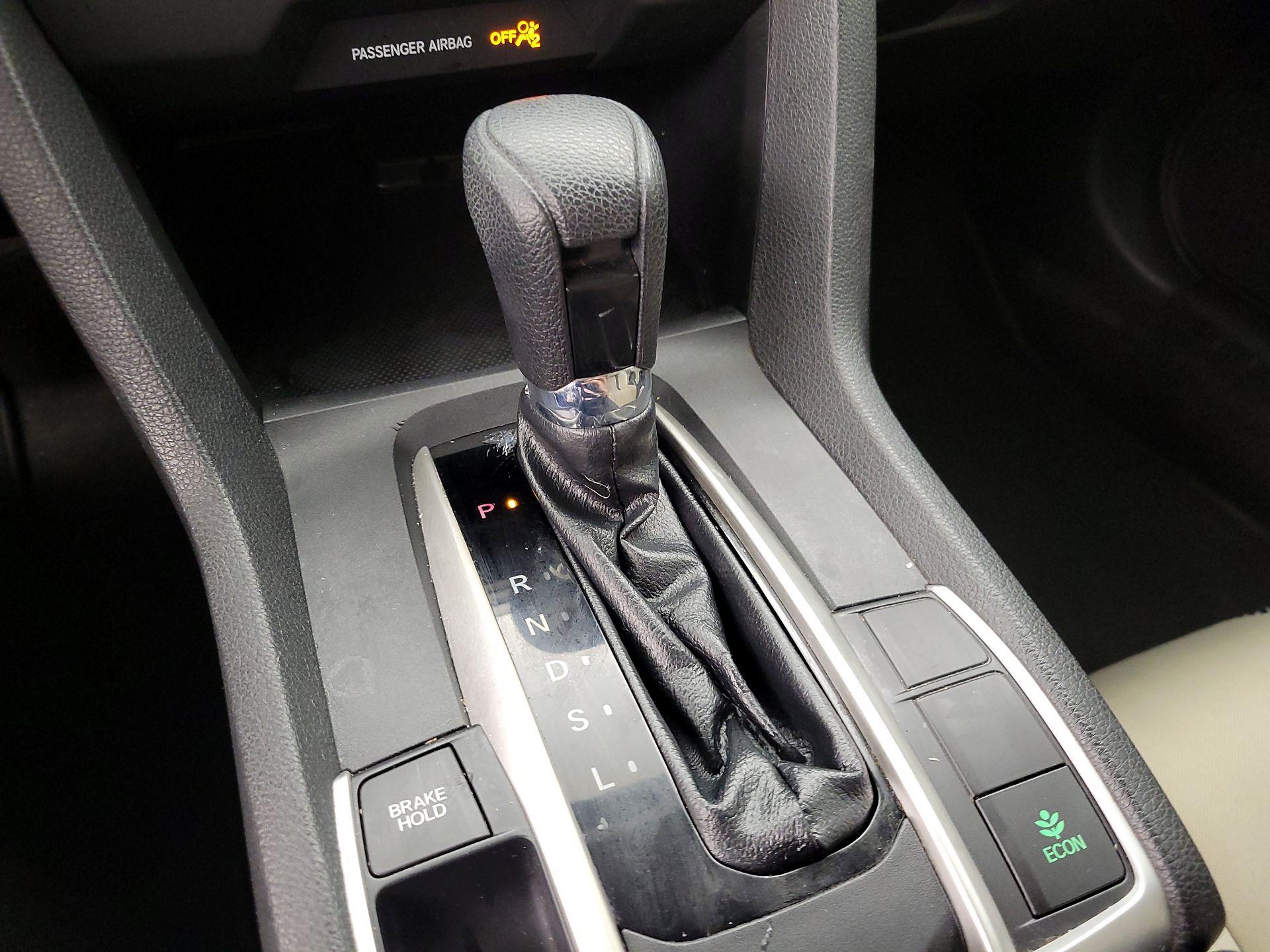 Thumbnail: 2016 Honda Civic - 17