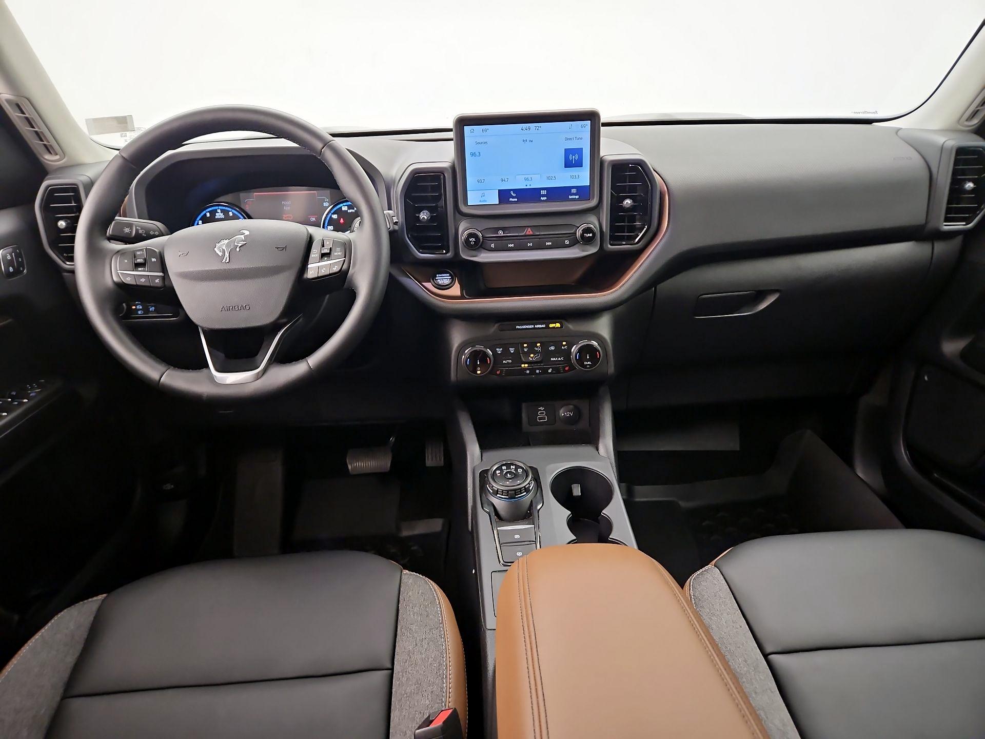 Thumbnail: 2024 Ford Bronco Sport - 9