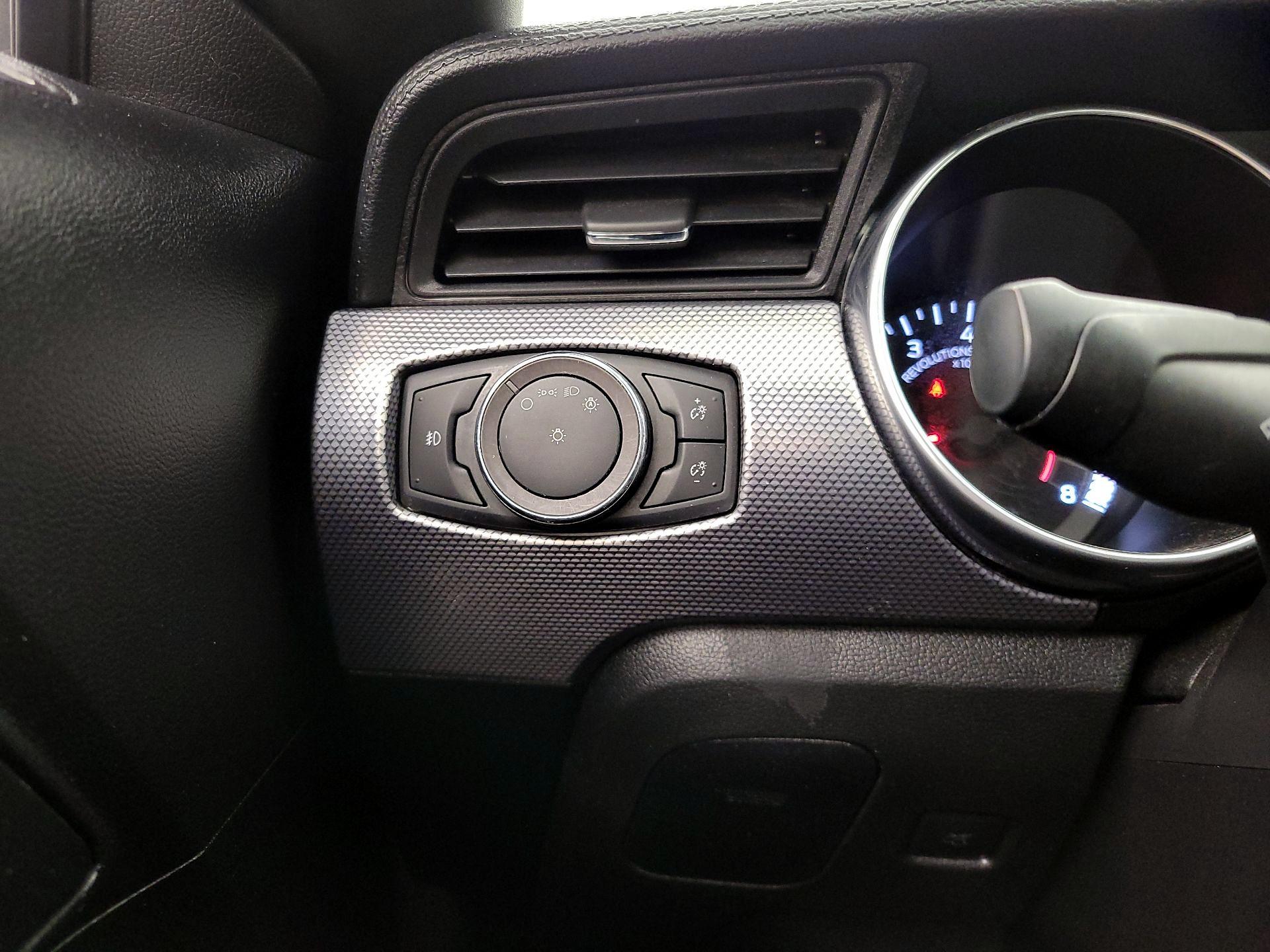 Thumbnail: 2019 Ford Mustang - 13