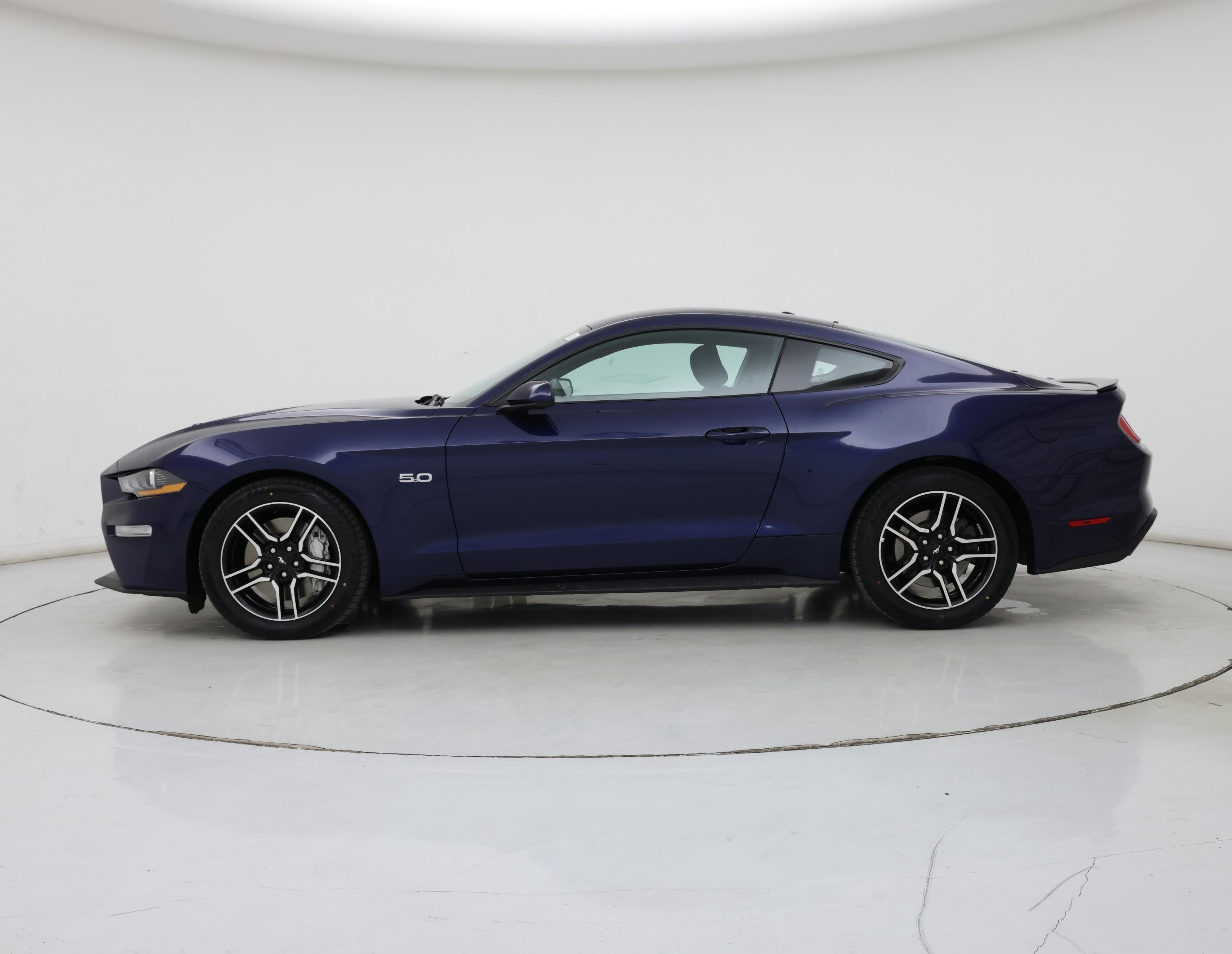 Thumbnail: 2019 Ford Mustang - 3