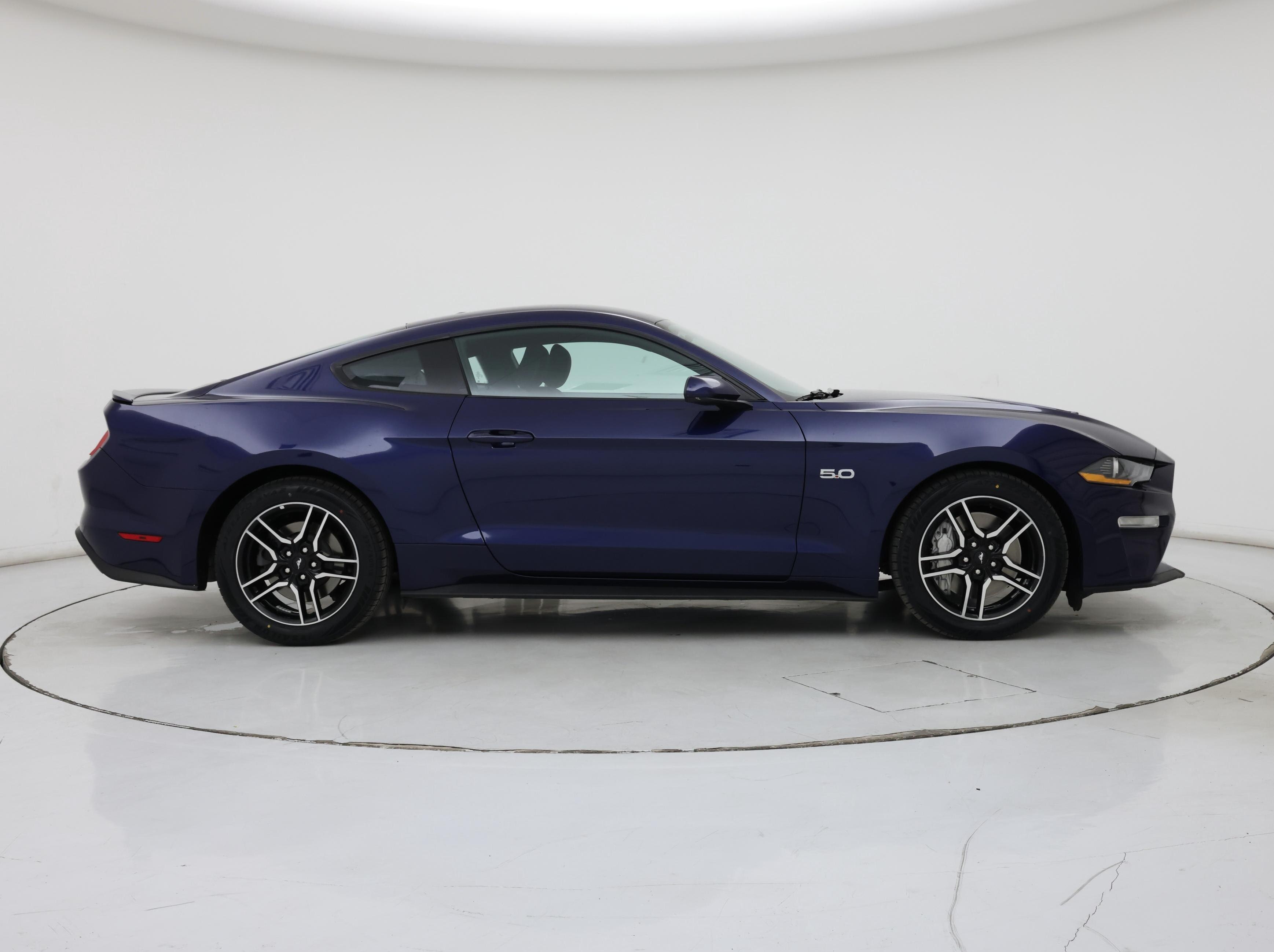 Thumbnail: 2019 Ford Mustang - 7