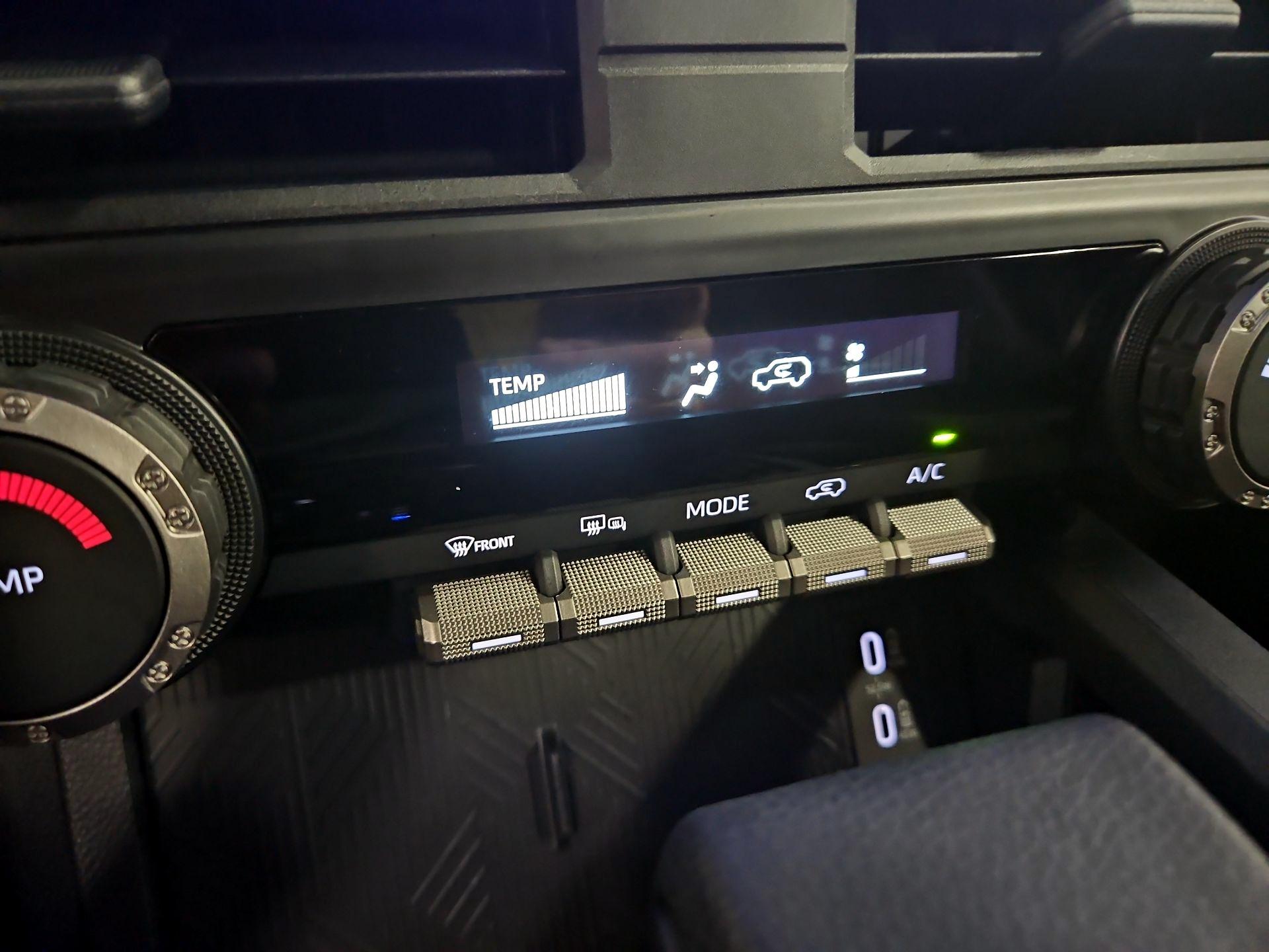 Thumbnail: 2025 Toyota 4Runner - 16