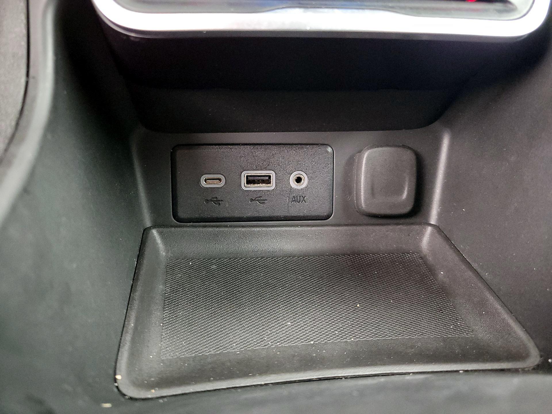 Thumbnail: 2018 GMC Terrain - 18