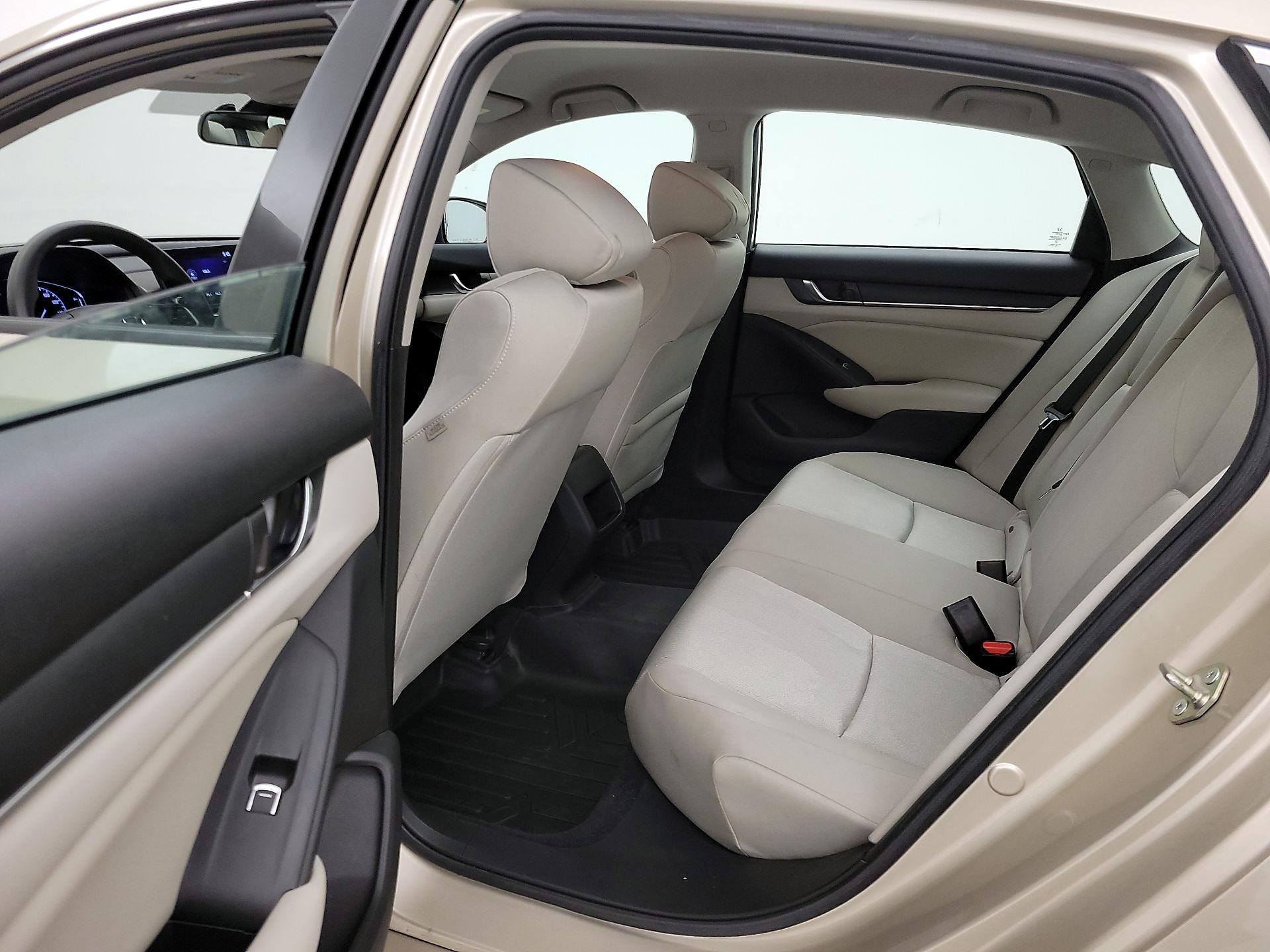 Thumbnail: 2019 Honda Accord - 19