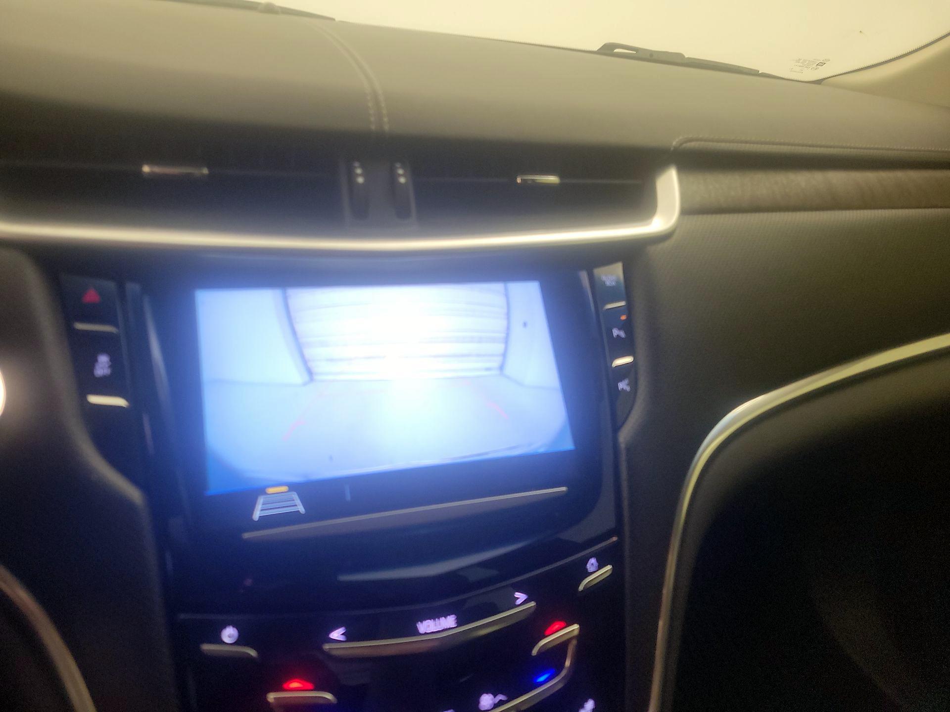 Thumbnail: 2018 Cadillac XTS - 14