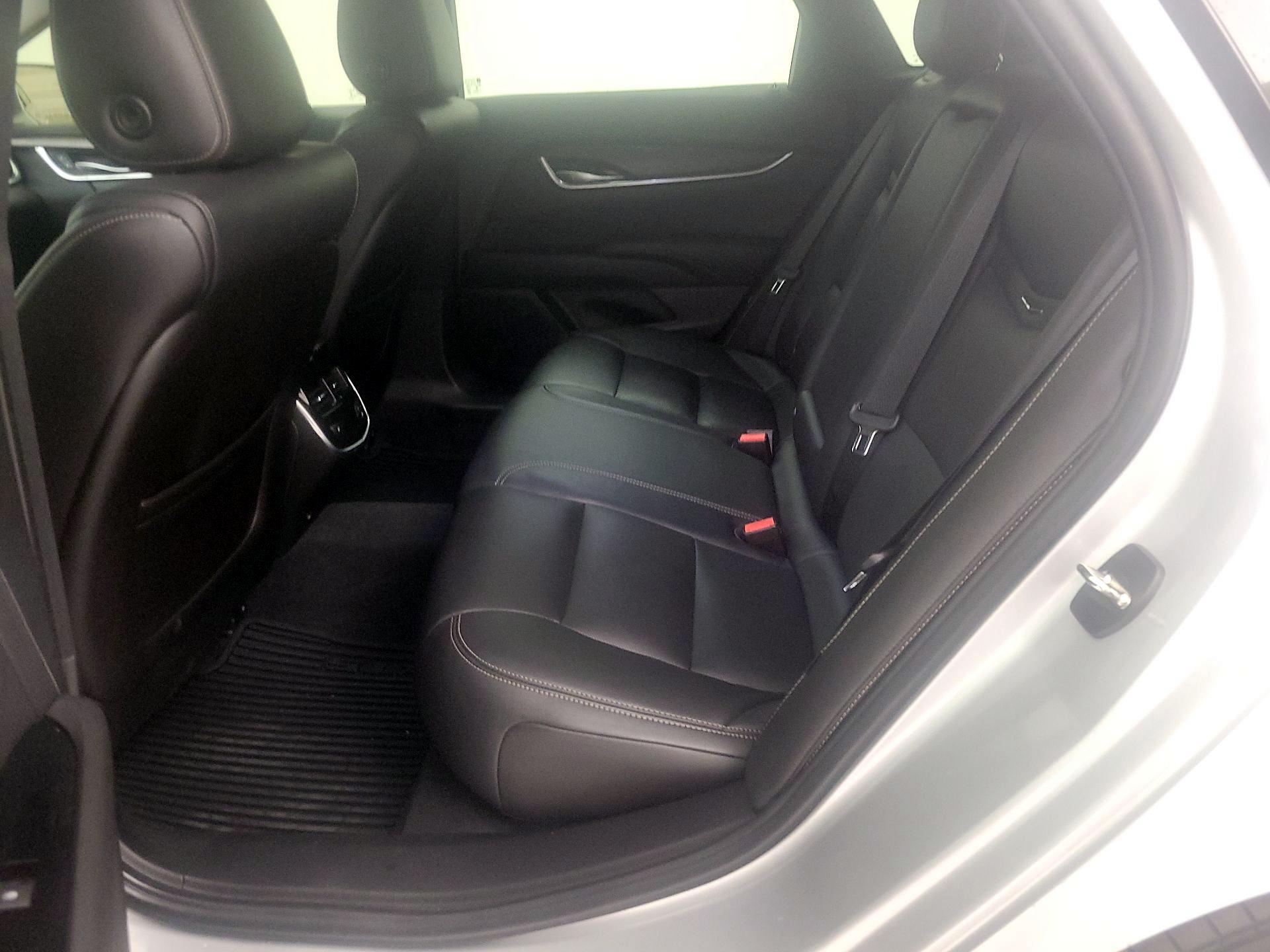 Thumbnail: 2018 Cadillac XTS - 19