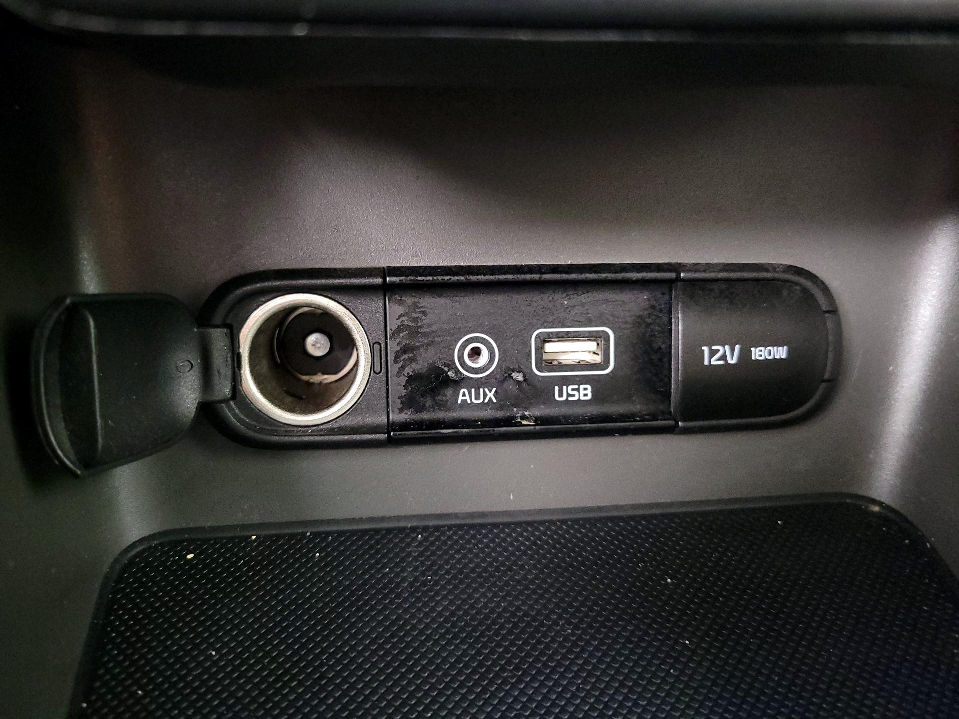 Thumbnail: 2019 Kia Sportage - 19