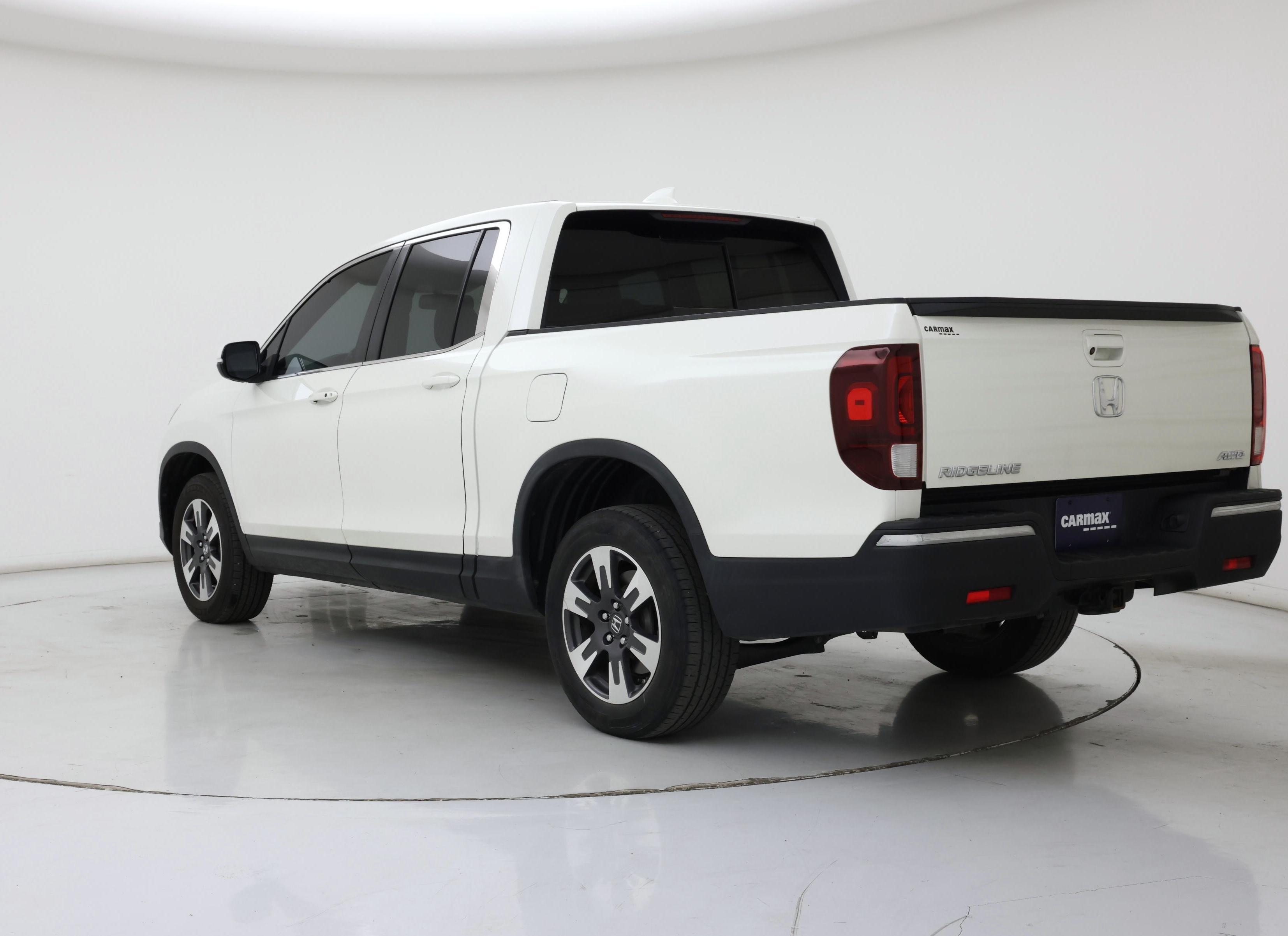 Thumbnail: 2019 Honda Ridgeline - 2