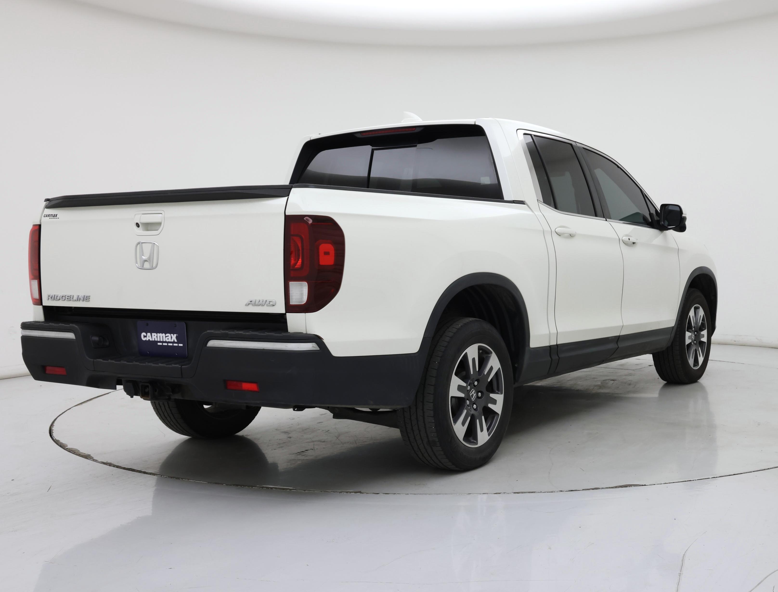 Thumbnail: 2019 Honda Ridgeline - 8