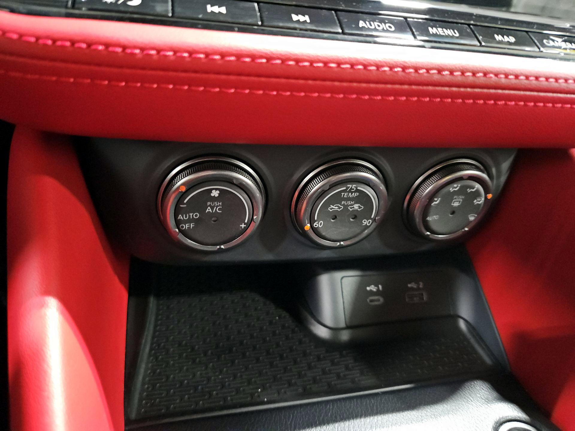 Thumbnail: 2024 Nissan Z - 17