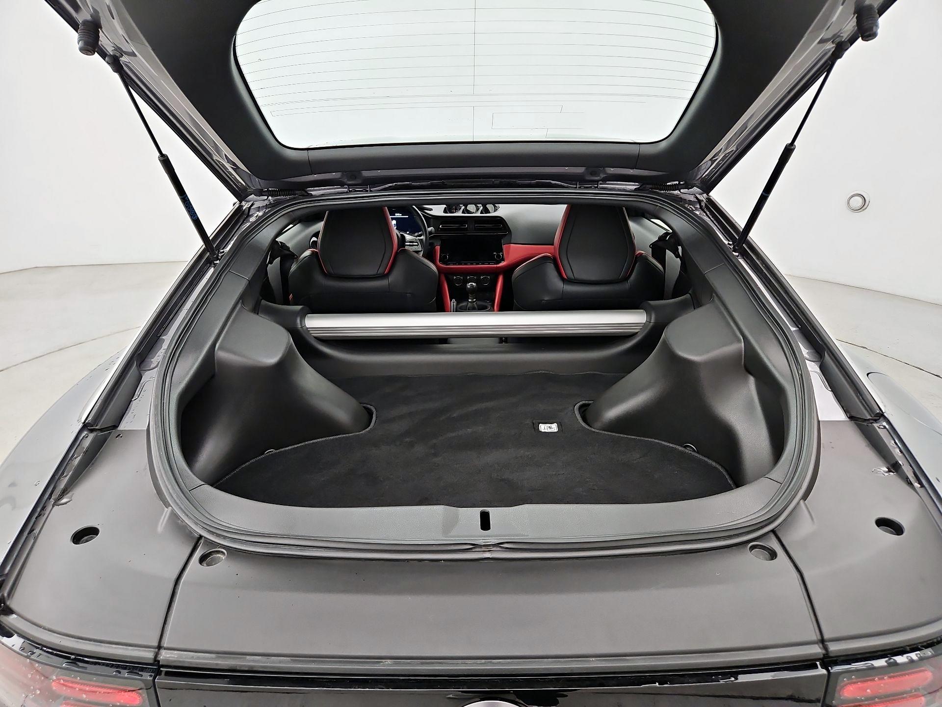 Thumbnail: 2024 Nissan Z - 20