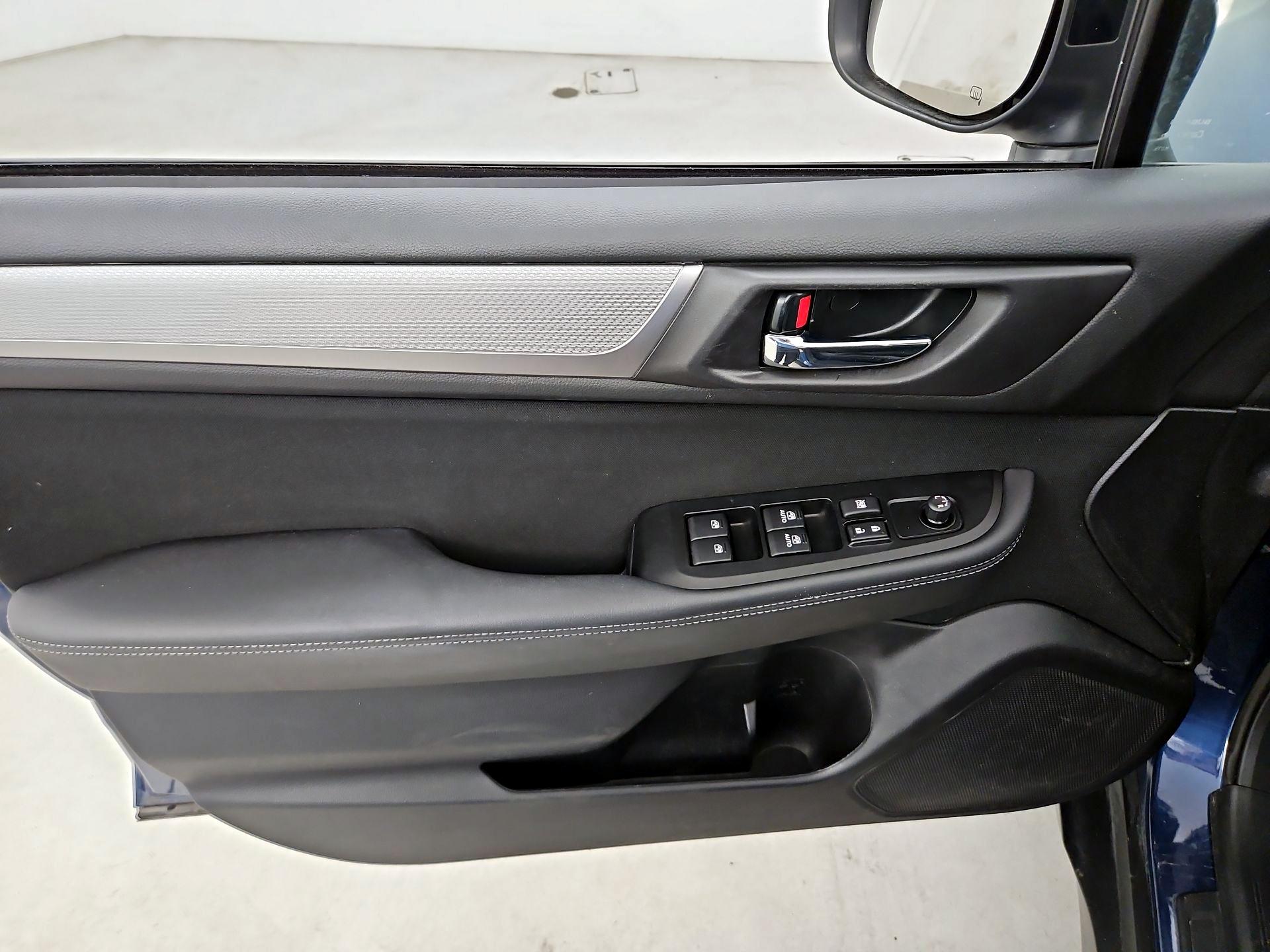 Thumbnail: 2019 Subaru Outback - 12