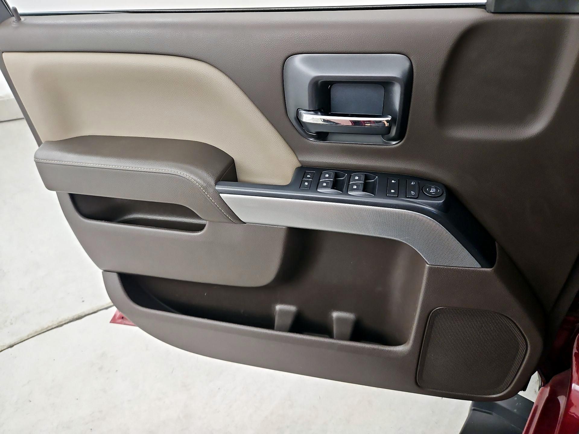 Thumbnail: 2018 Chevrolet Silverado 1500 - 12