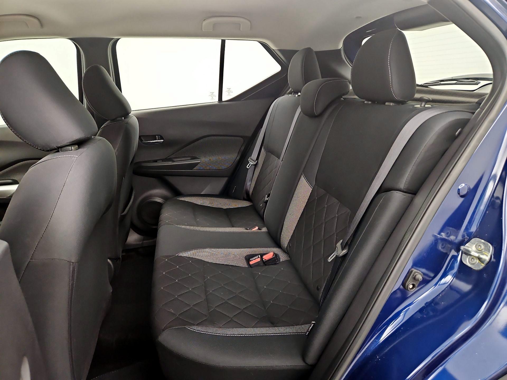 Thumbnail: 2020 Nissan Kicks - 18