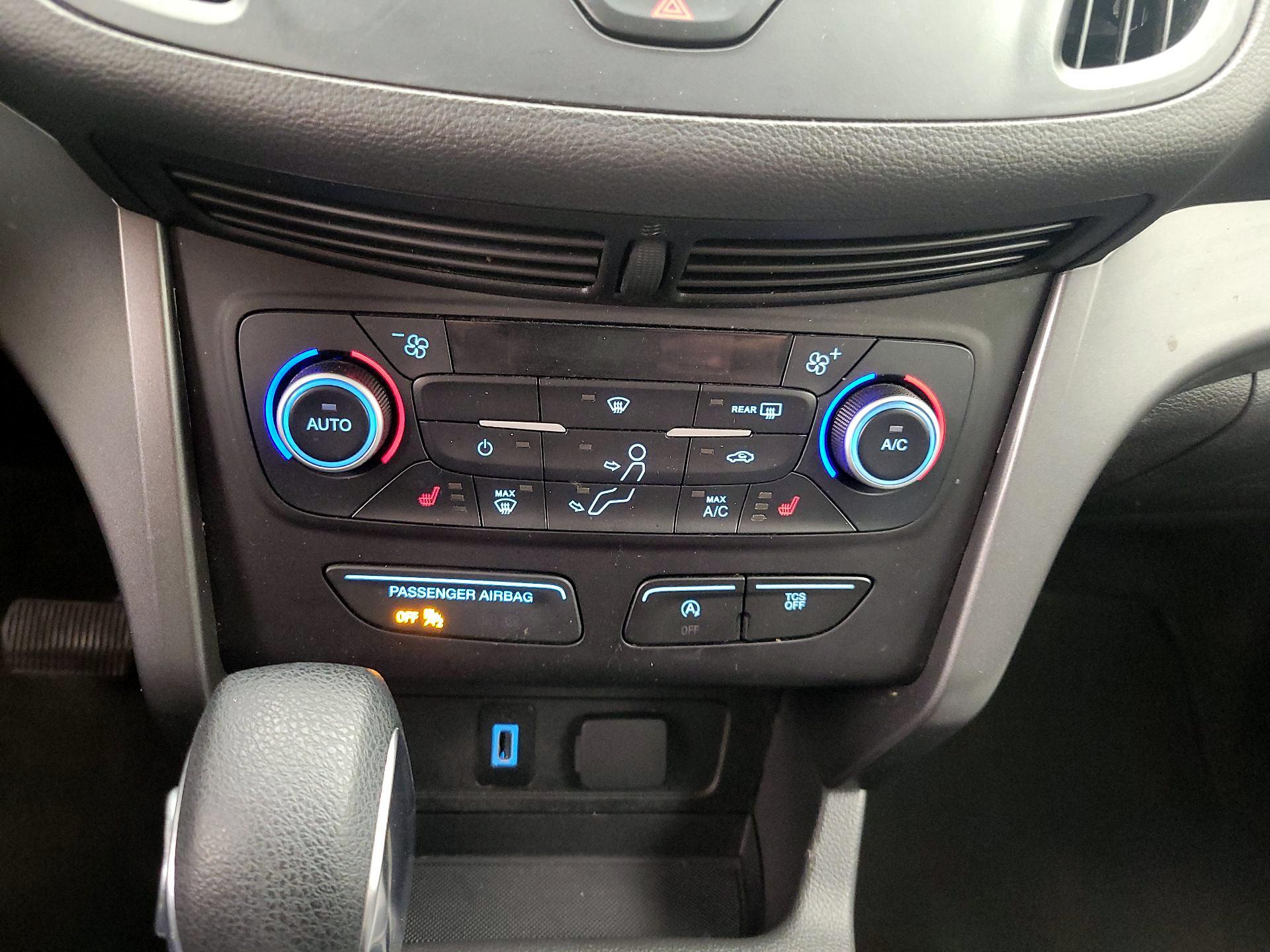 Thumbnail: 2018 Ford Escape - 16